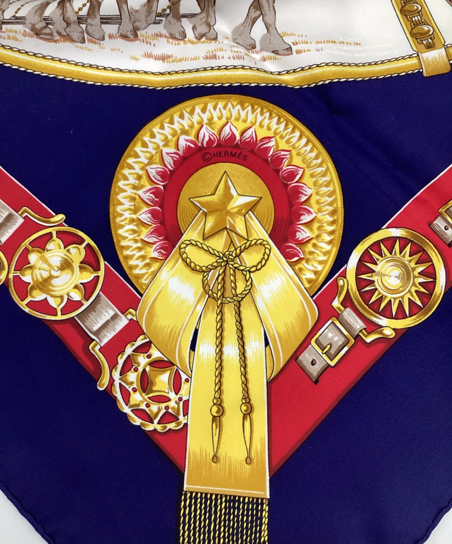 [Pre-owned] HERMES Carré 90 CHEVAUX DE TRAIT silk scarf