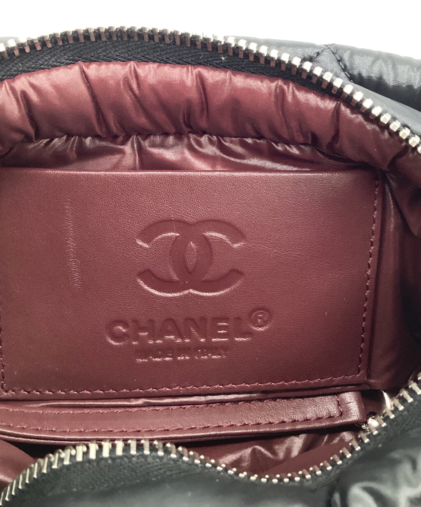 [Pre-owned] CHANEL Coco cocoon pouch