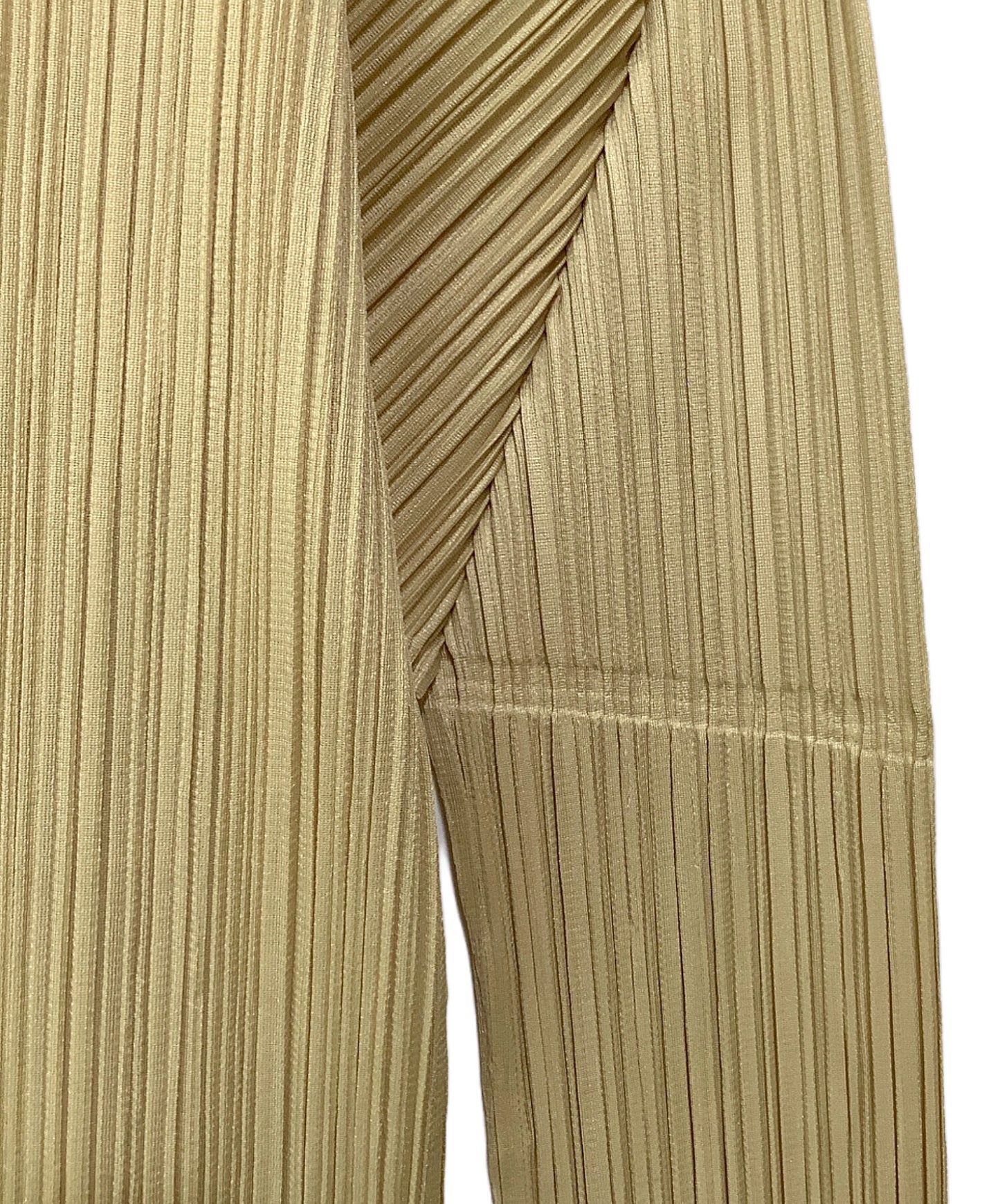 [Pre-owned] PLEATS PLEASE Pleated high neck cut and sewn PP04-JK604