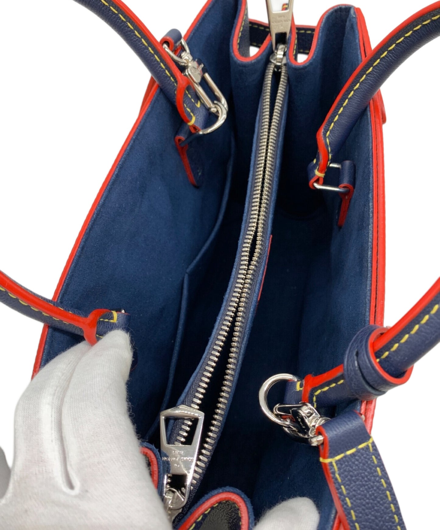 [Pre-owned] LOUIS VUITTON Epi Twist Tote Bag M54980