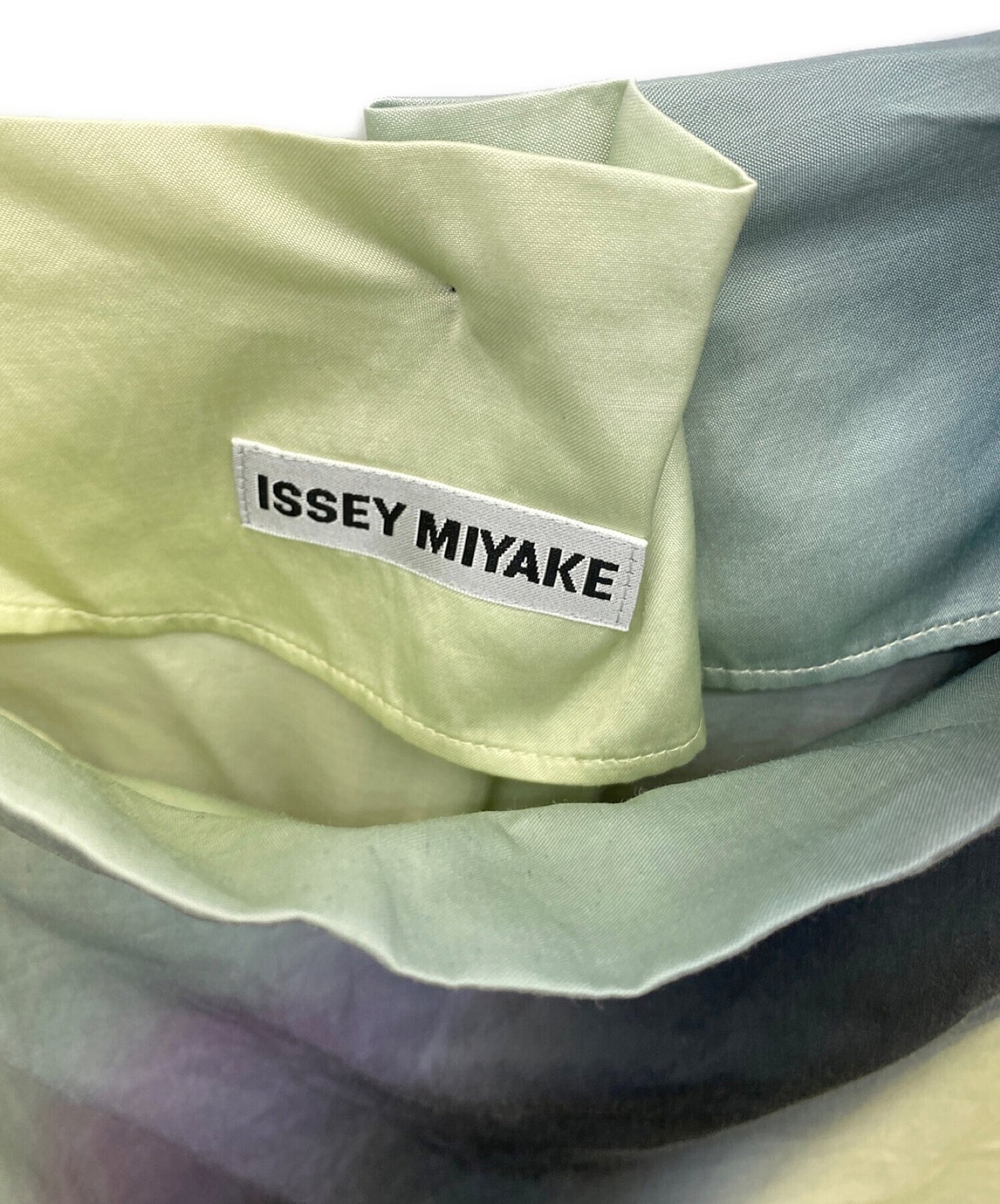 [Pre-owned] ISSEY MIYAKE blouse IM21FJ544