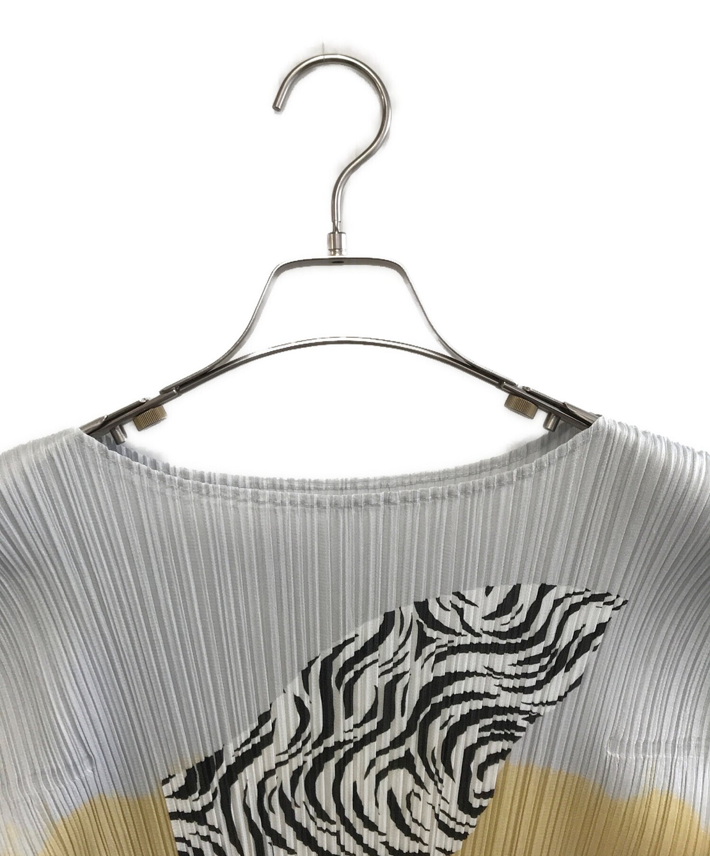 [Pre-owned] PLEATS PLEASE pleated knit PP93-JK733