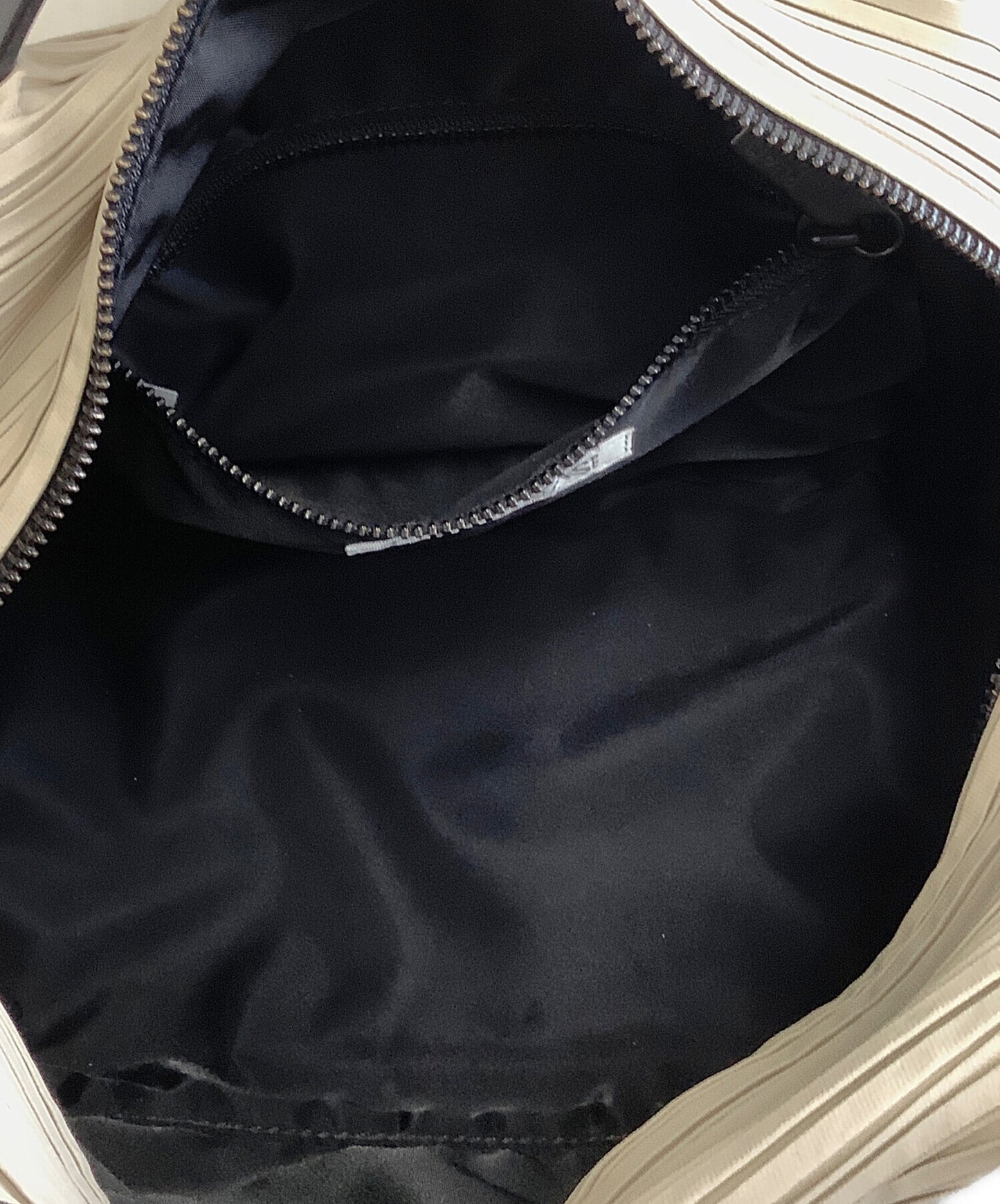 [Pre-owned] PLEATS PLEASE handbag