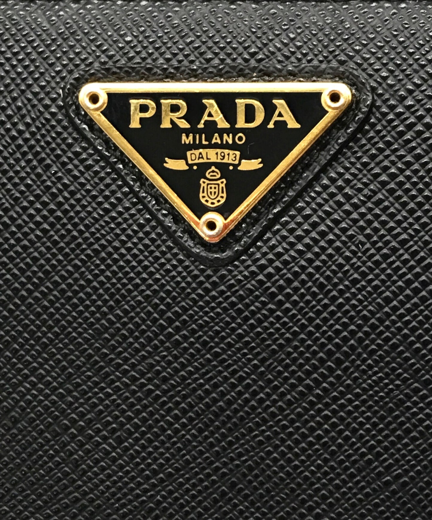 [Pre-owned] PRADA Round Zipper Long Wallet 1ML506