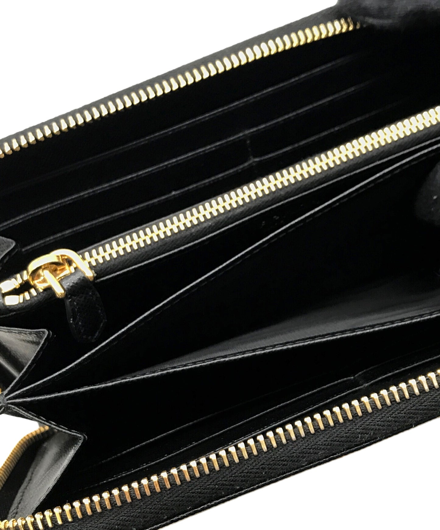 [Pre-owned] PRADA Round Zipper Long Wallet 1ML506