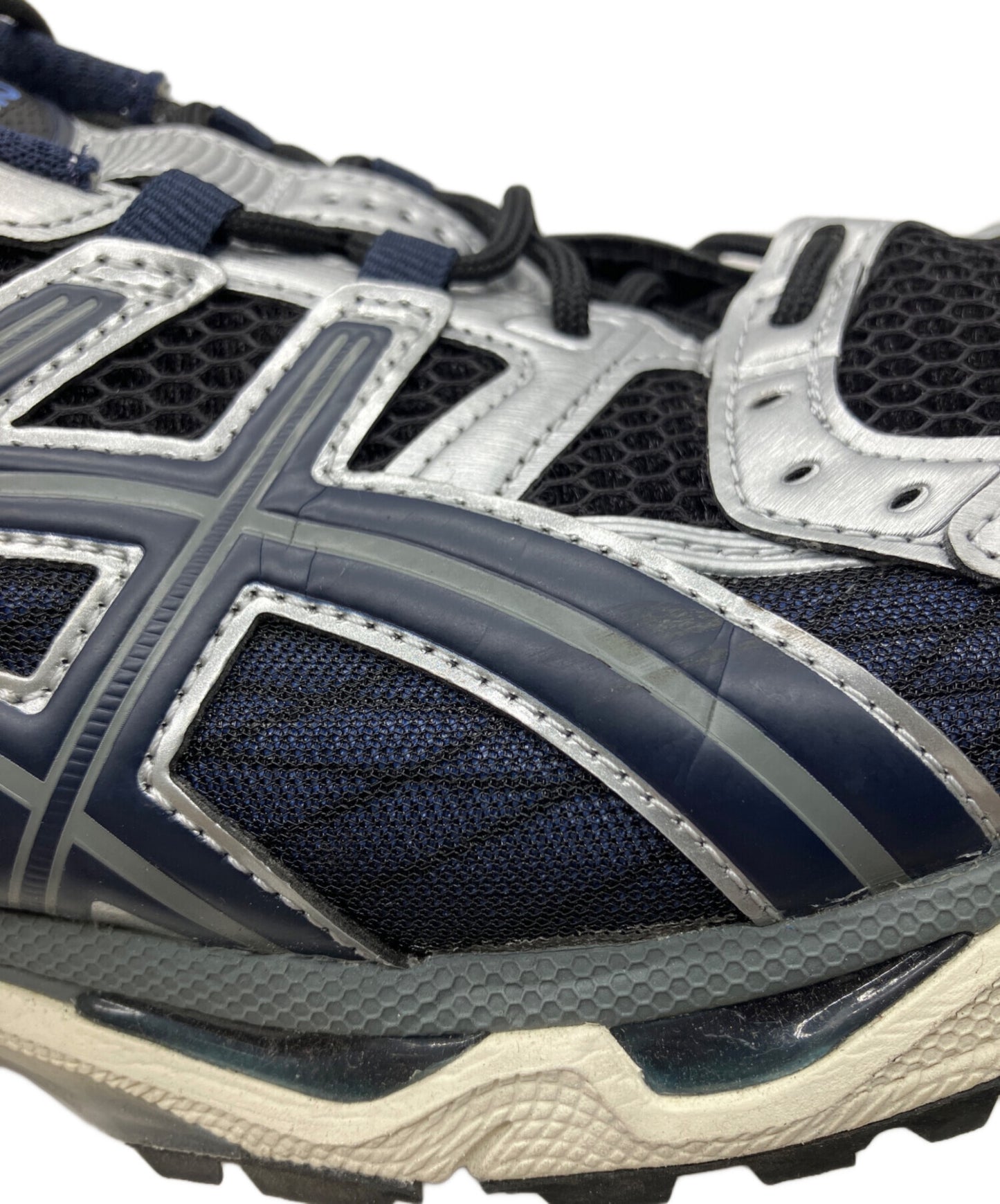 [Pre-owned] asics Low-top sneakers 1203A543