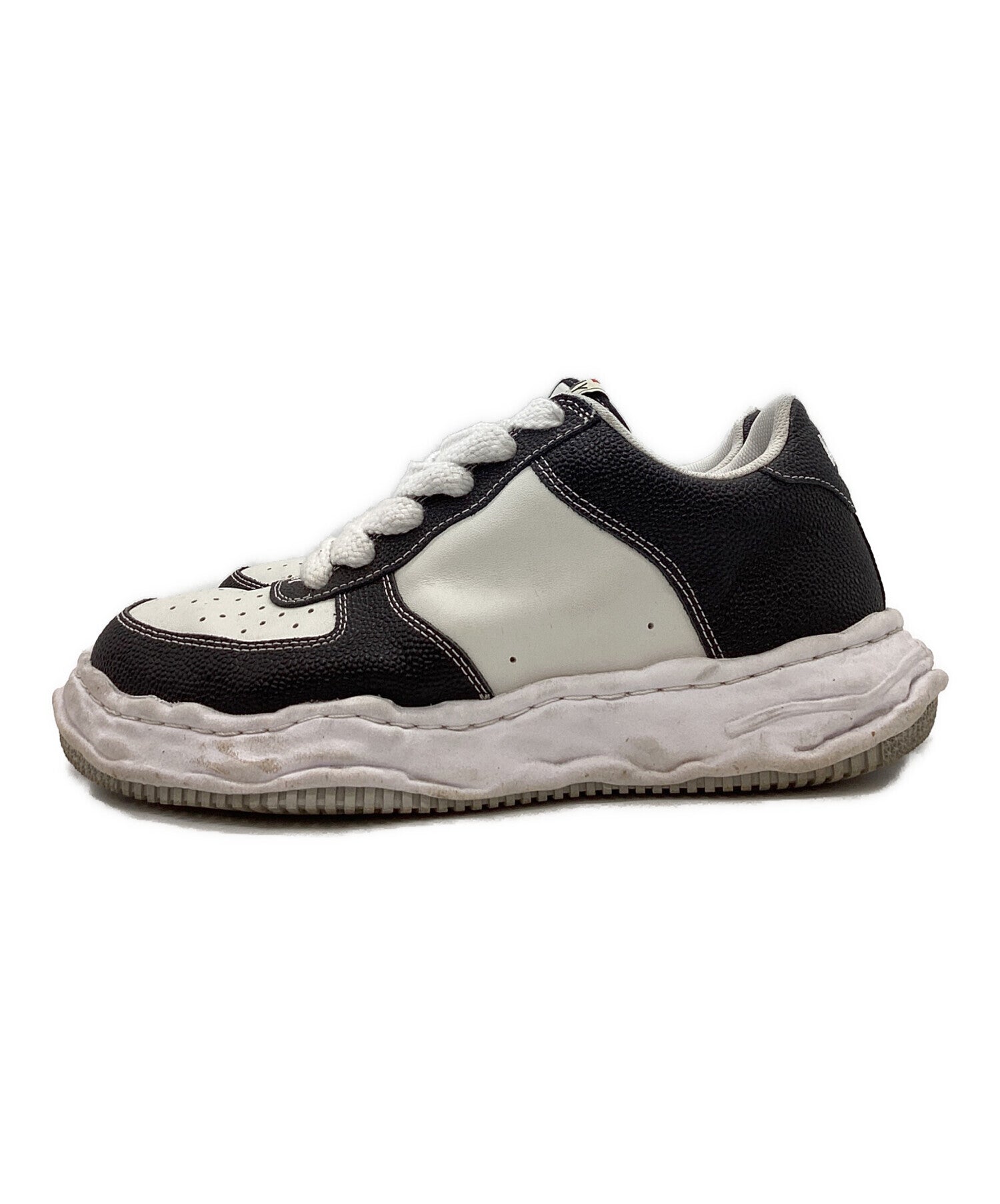 SHOES – Archive Factory