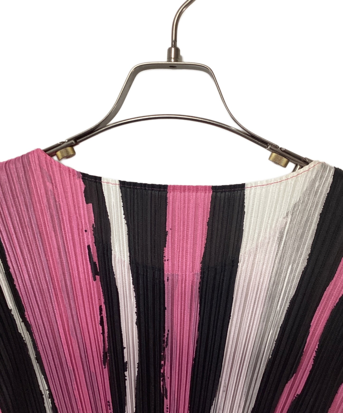 [Pre-owned] PLEATS PLEASE pleated knit PP01-JK574