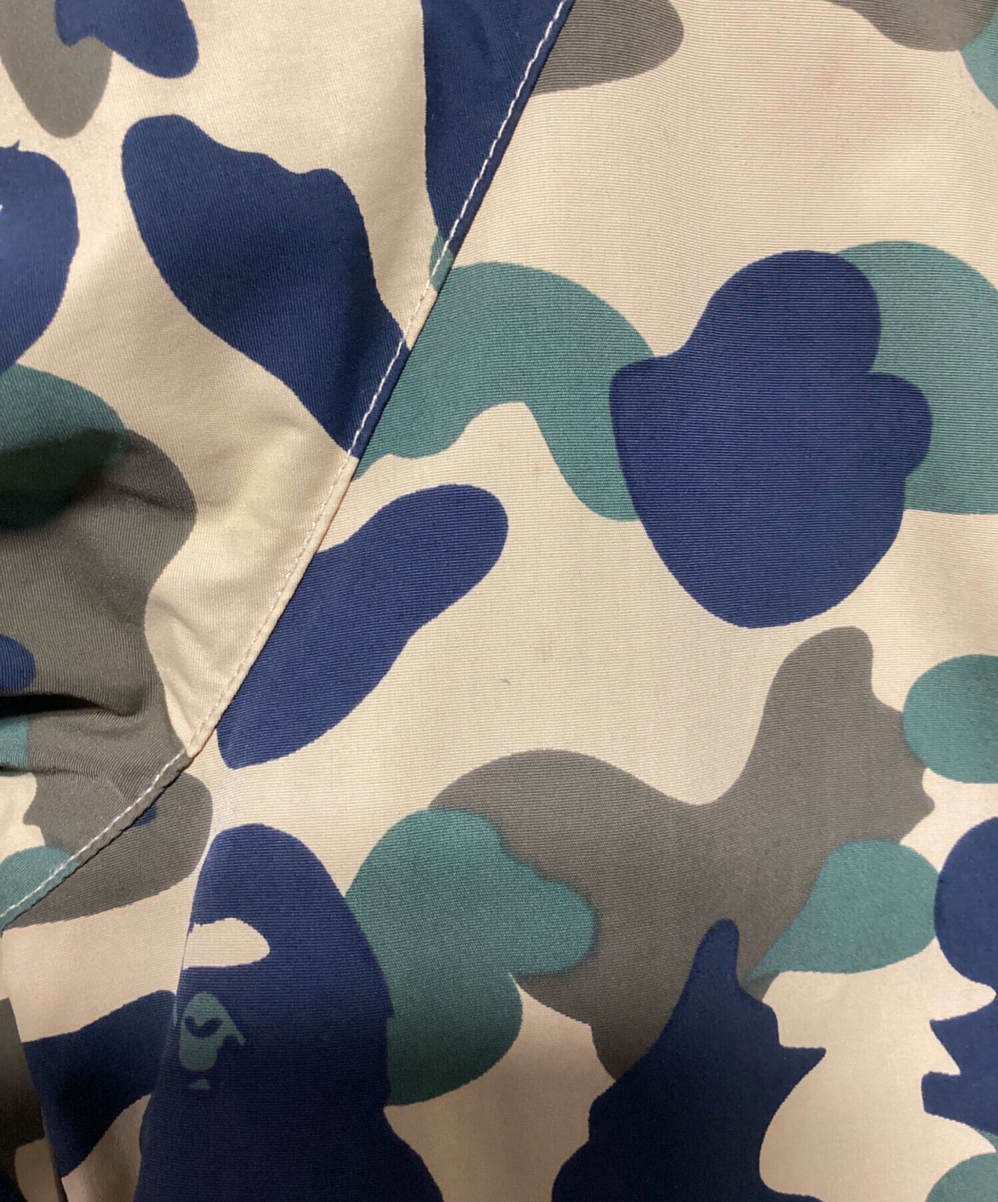 [Pre-owned] A BATHING APE nylon jacket