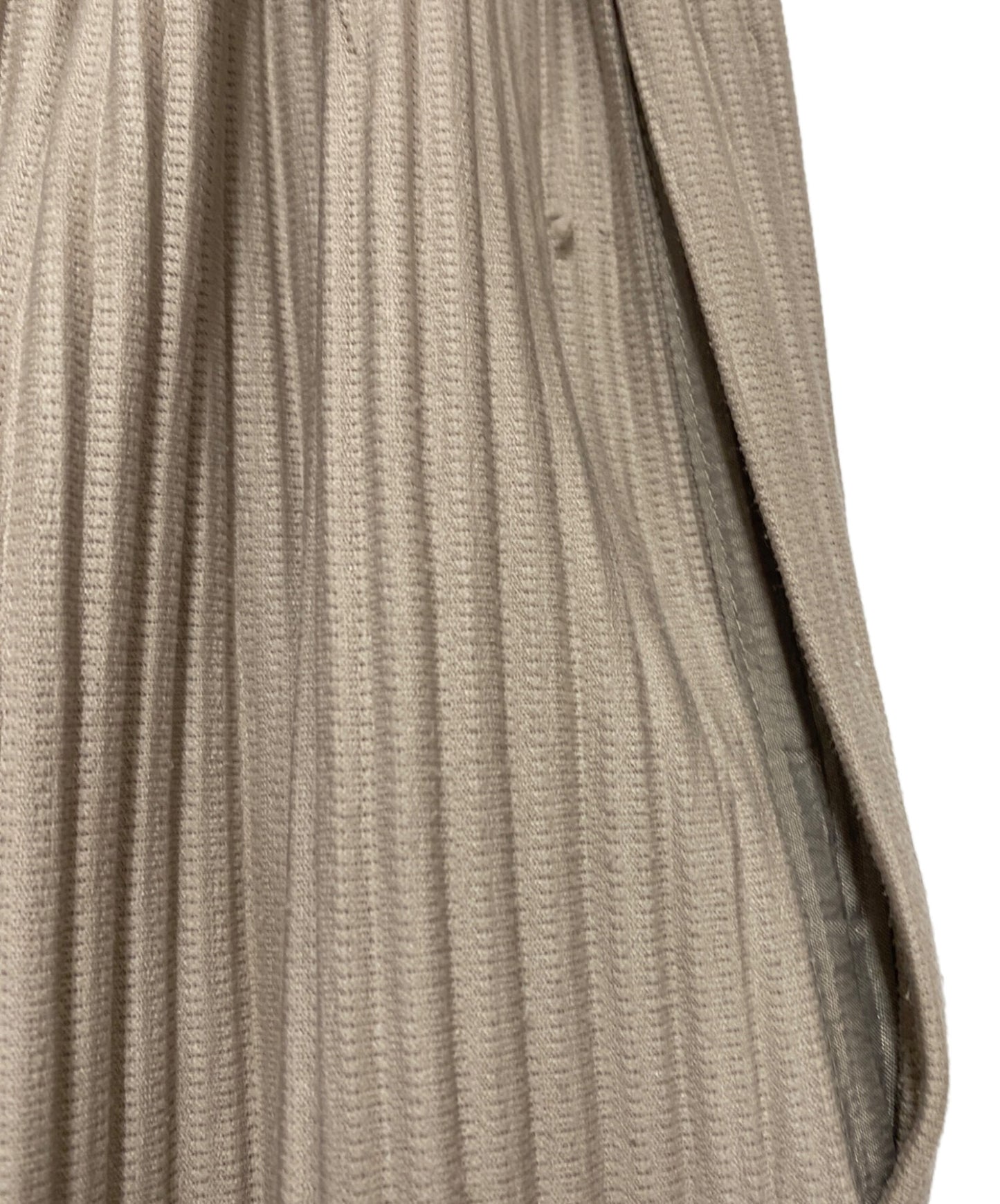 [Pre-owned] HOMME PLISSE ISSEY MIYAKE Pleated tapered pants HP23JF158