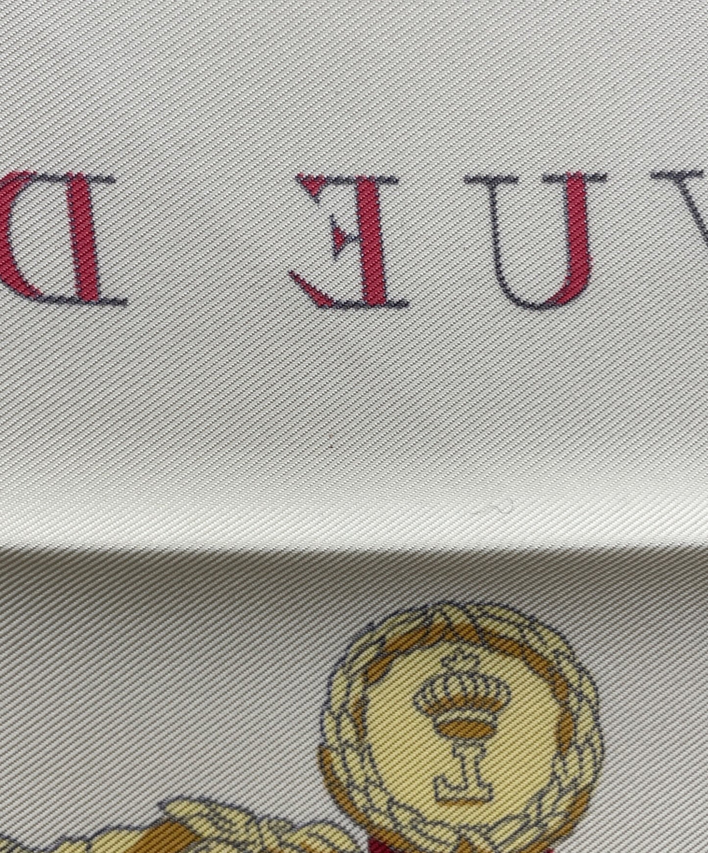 [Pre-owned] HERMES silk scarf