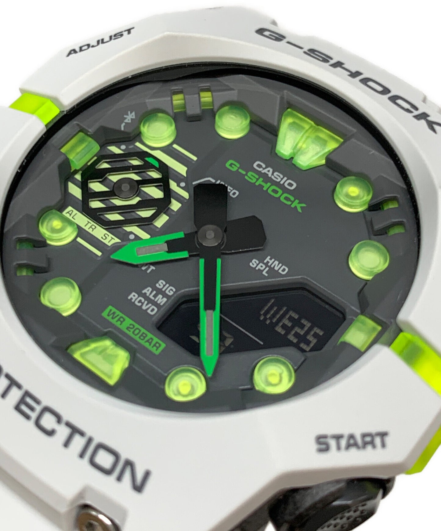 [Pre-owned] CASIO G-SHOCK GA-B001MW-8AJF GA-B001MW-8AJF