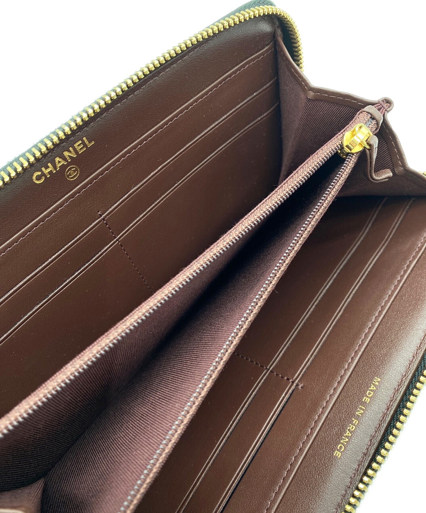 [Pre-owned] CHANEL Round Zipper Long Wallet