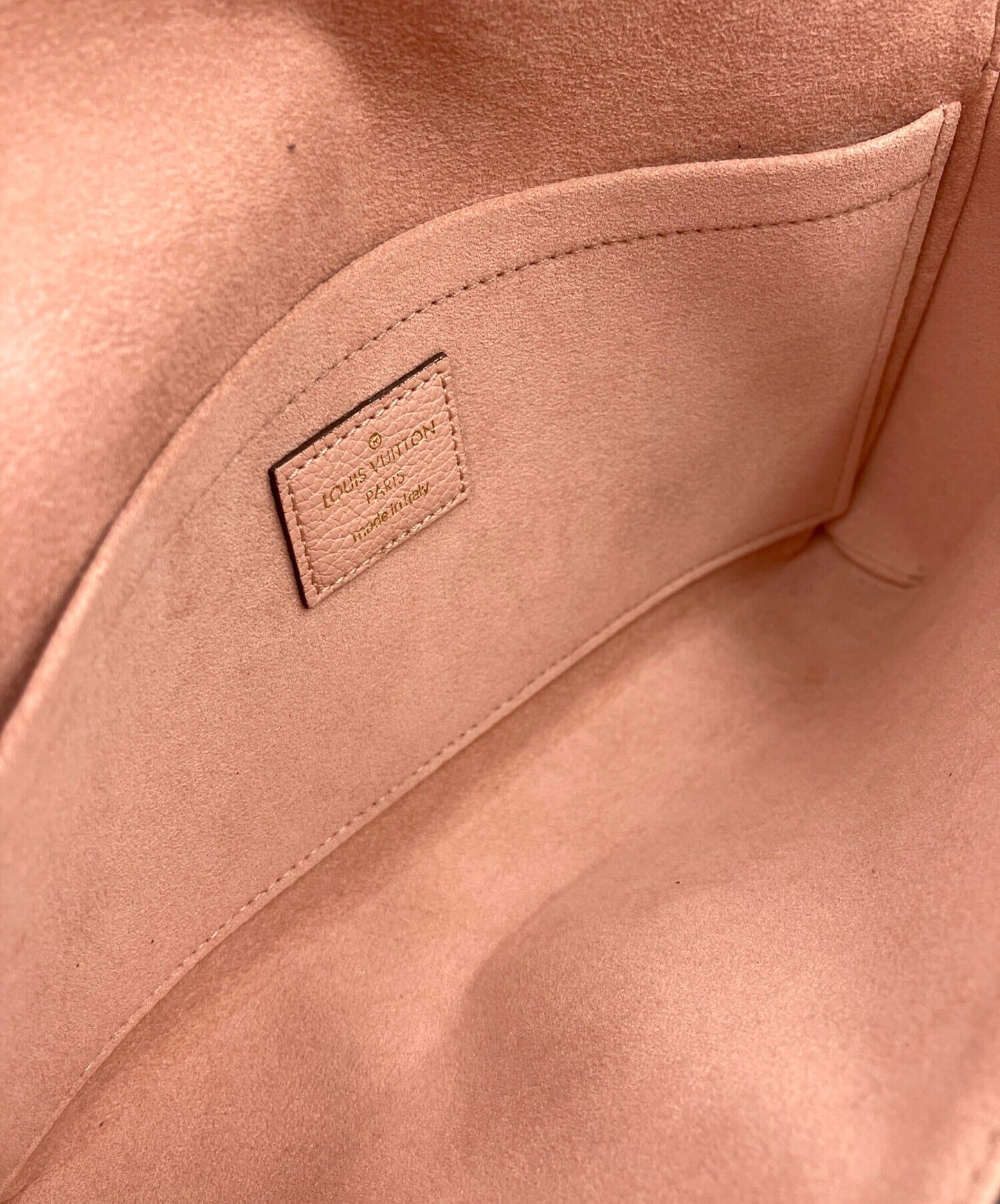 [Pre-owned] LOUIS VUITTON Pochette Felicie Monogram-amplified M82608