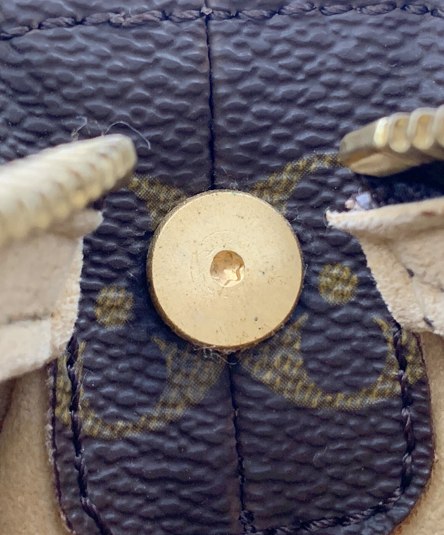 [Pre-owned] LOUIS VUITTON looping MM M51146