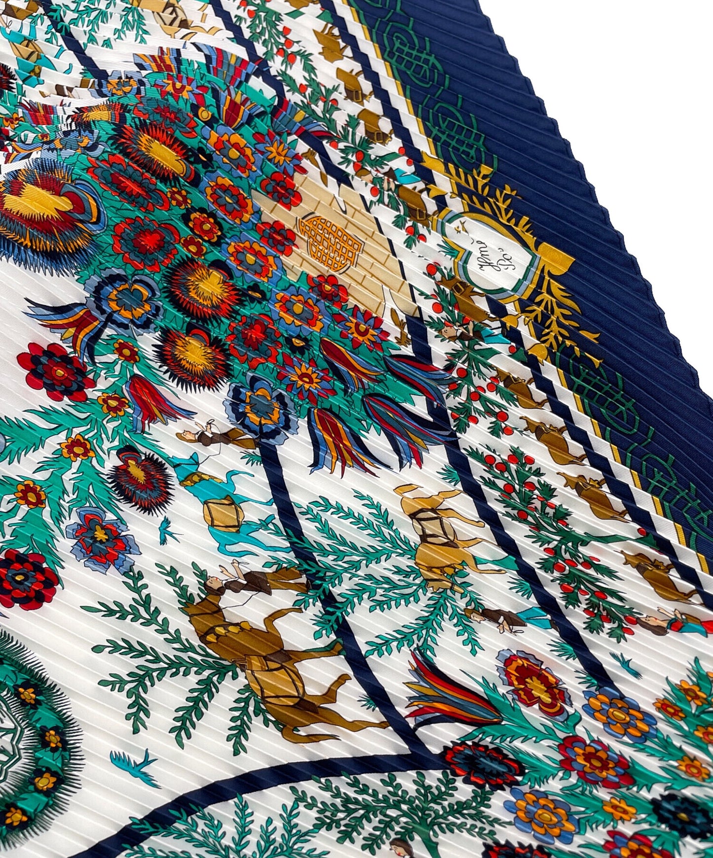 [Pre-owned] HERMES pleated scarf