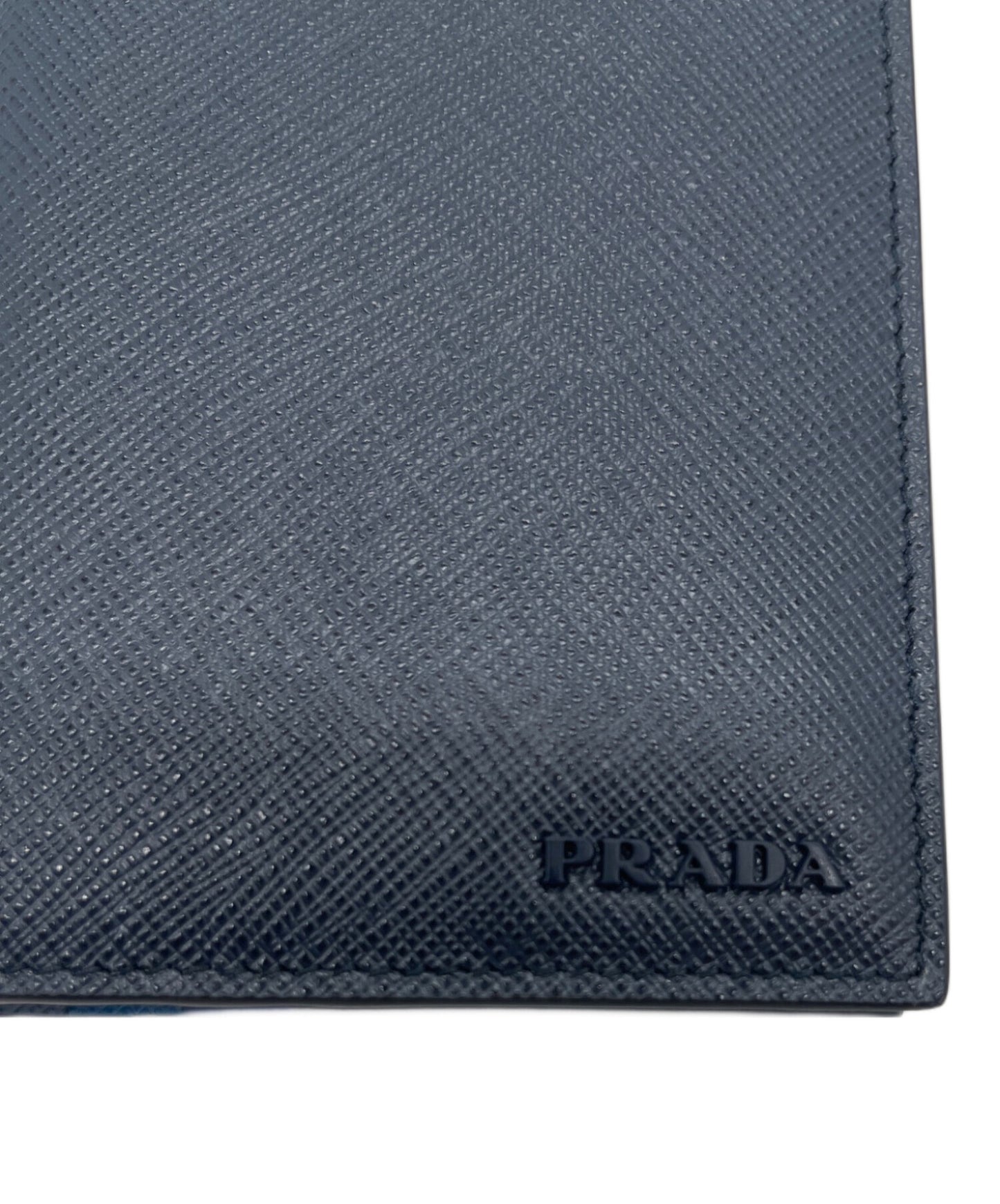 [Pre-owned] PRADA bi-fold wallet 2MO004