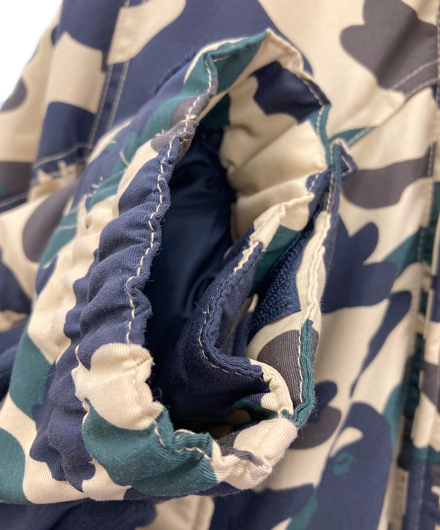 [Pre-owned] A BATHING APE Down Jacket 001HJE701009X