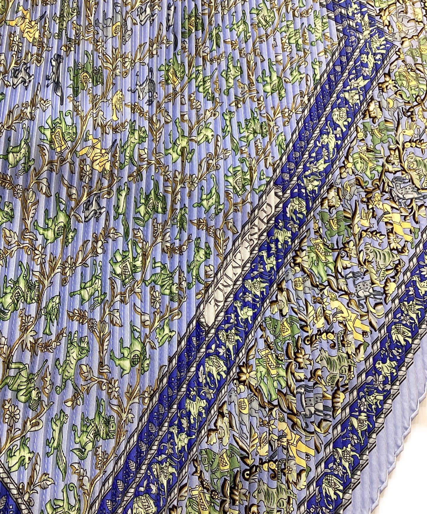 [Pre-owned] HERMES pleated scarf