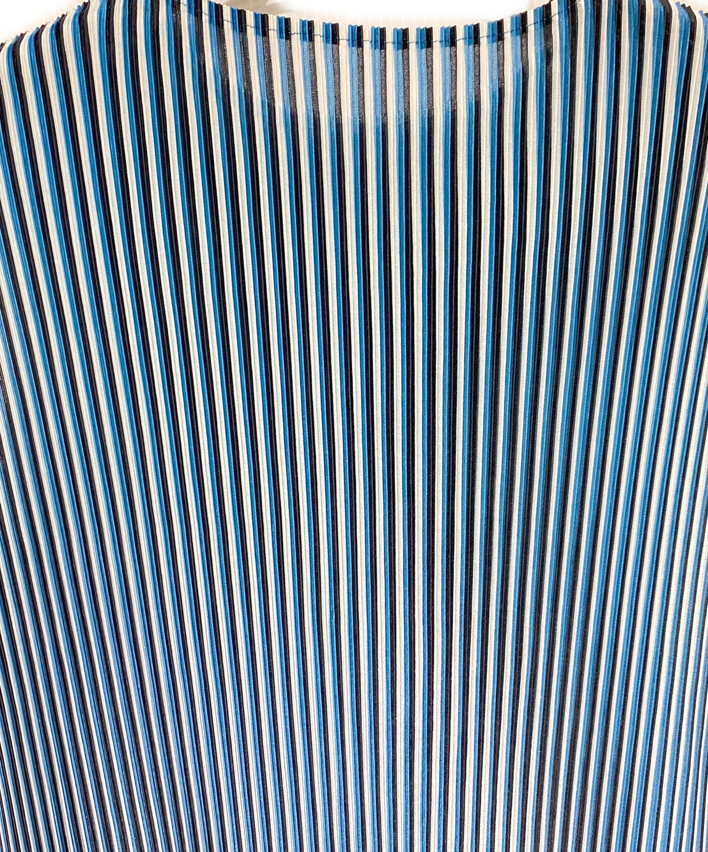 [Pre-owned] PLEATS PLEASE Pleated sleeveless cut and sewn PP83FK291