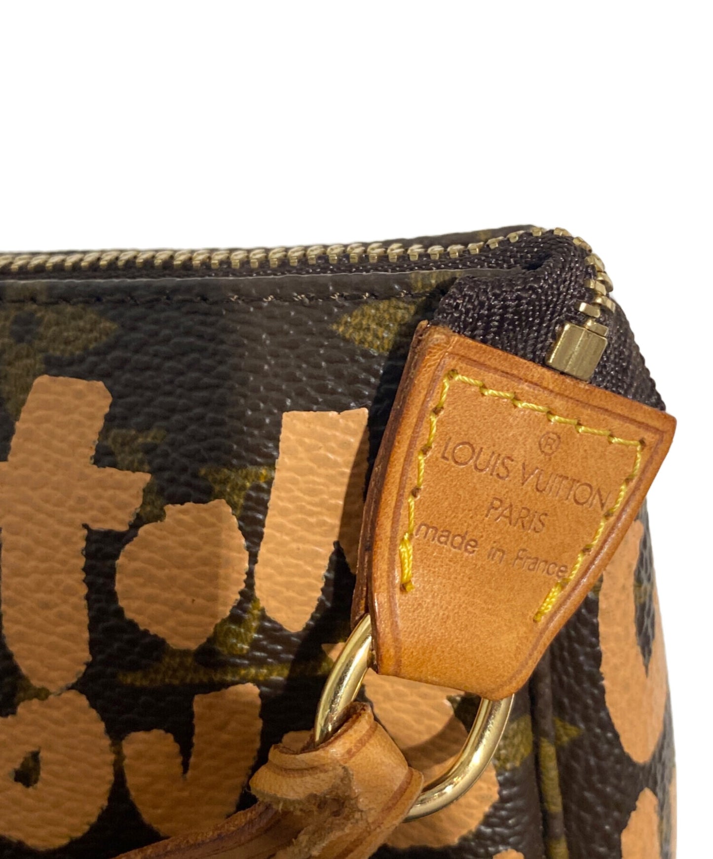 [Pre-owned] LOUIS VUITTON Monogram graffiti pochette Accessoire M92193