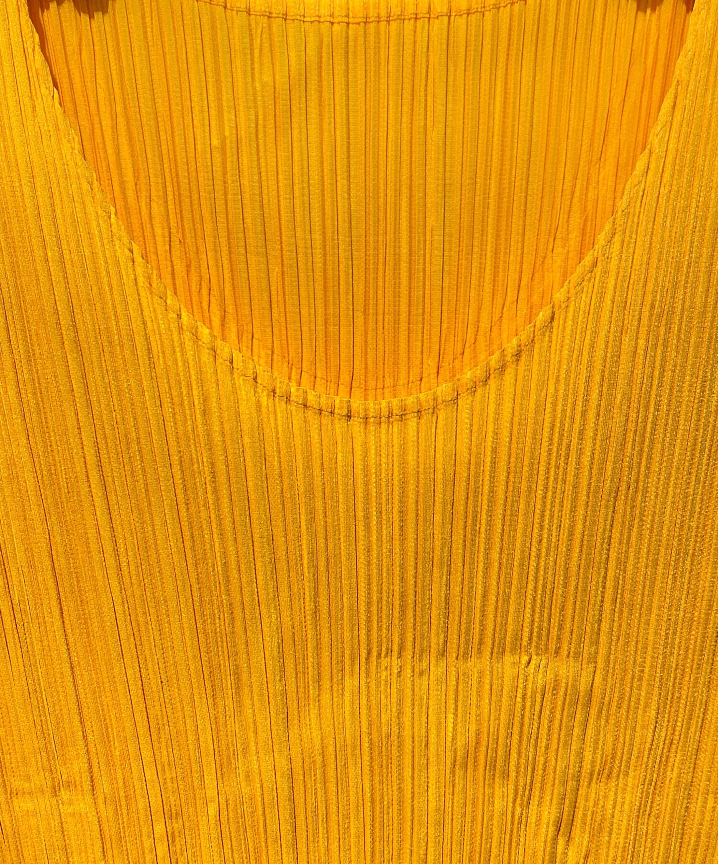 [Pre-owned] PLEATS PLEASE Sleeveless pleated cut and sewn PP01-JK301