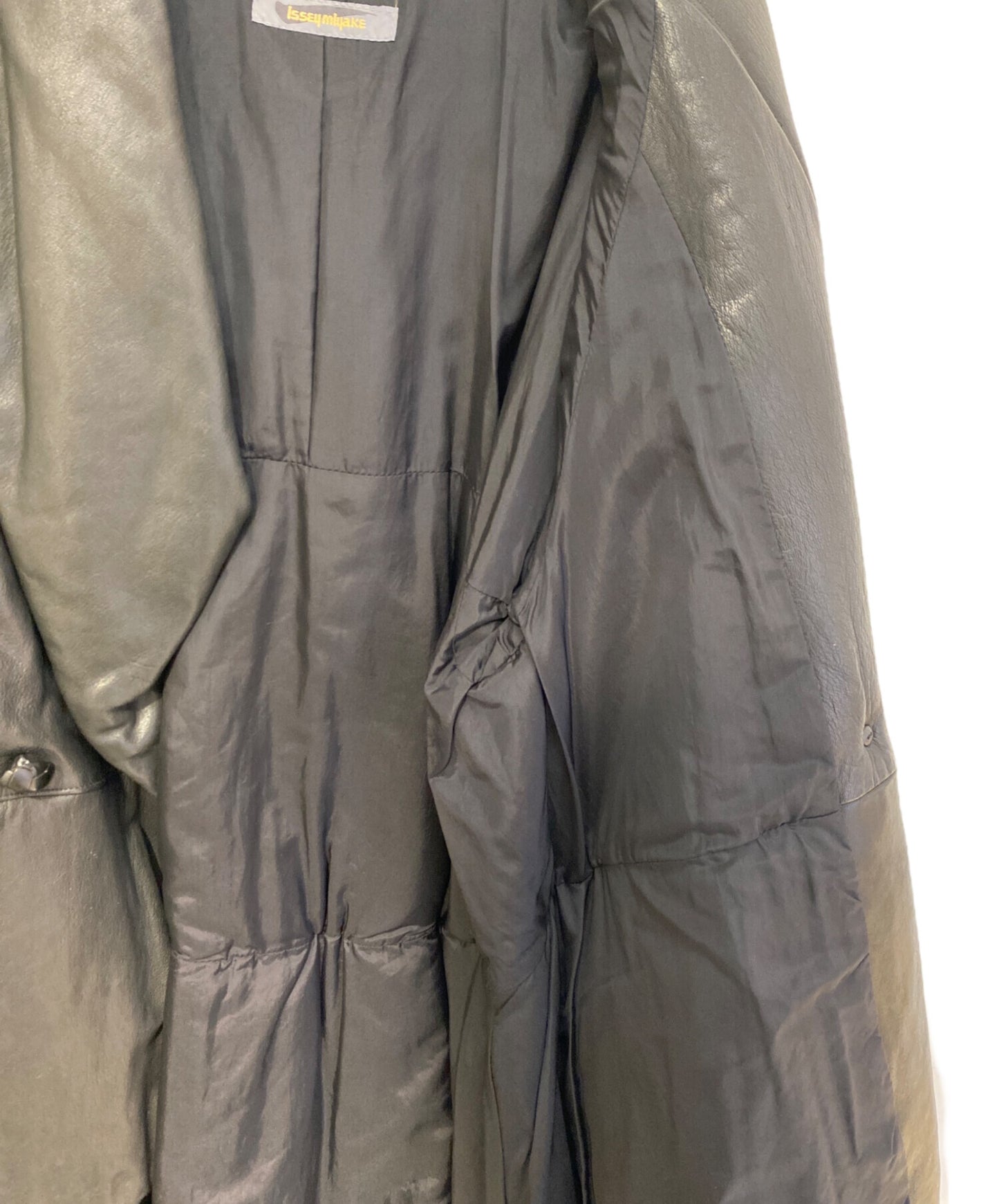 [Pre-owned] ISSEY MIYAKE Leather shawl jacket JQ63039