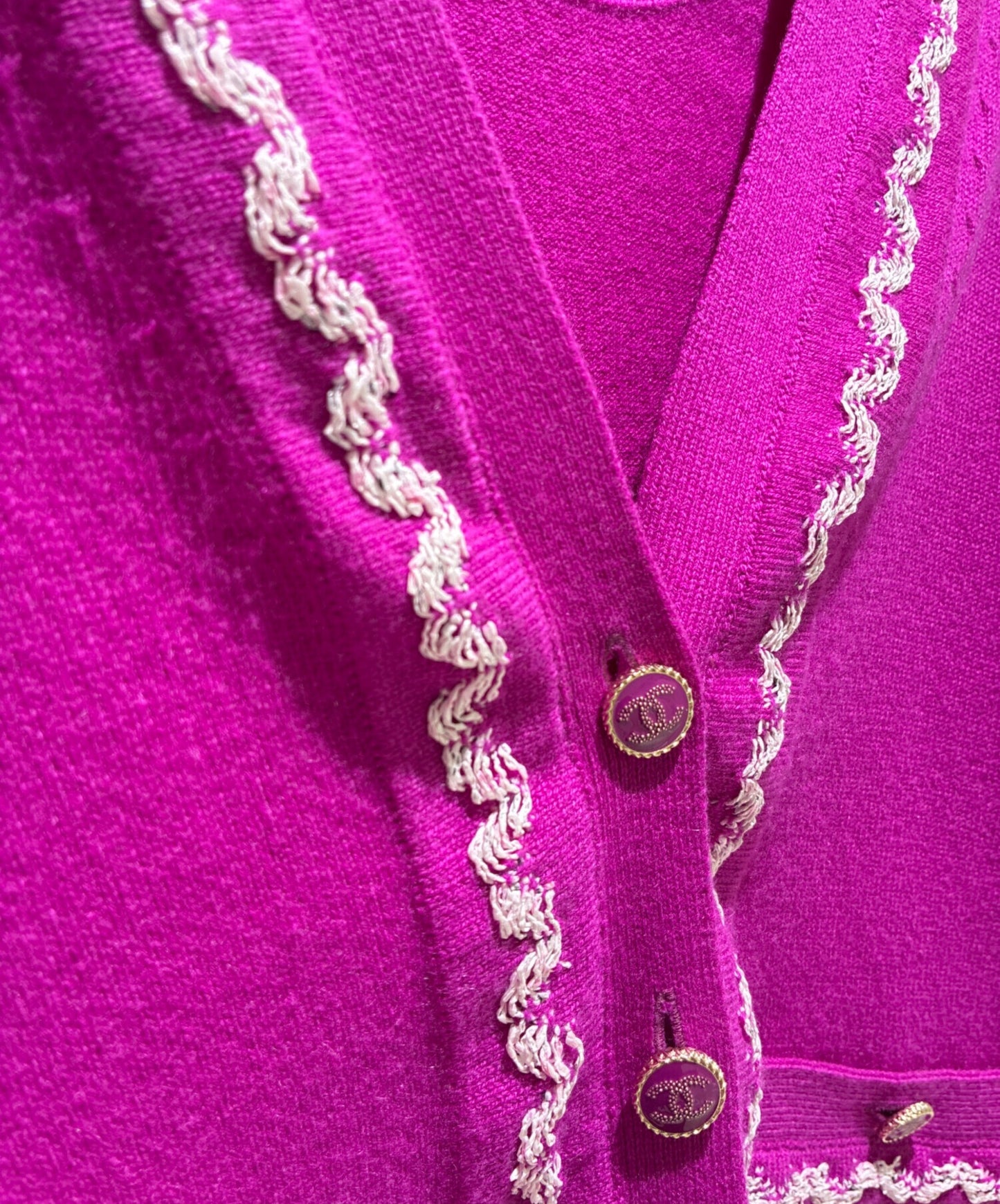 [Pre-owned] CHANEL P70 Coco Mark Button Cardigan Coco Mark Lace Trim Knit Cardigan/Knit Cardigan P70492K10061