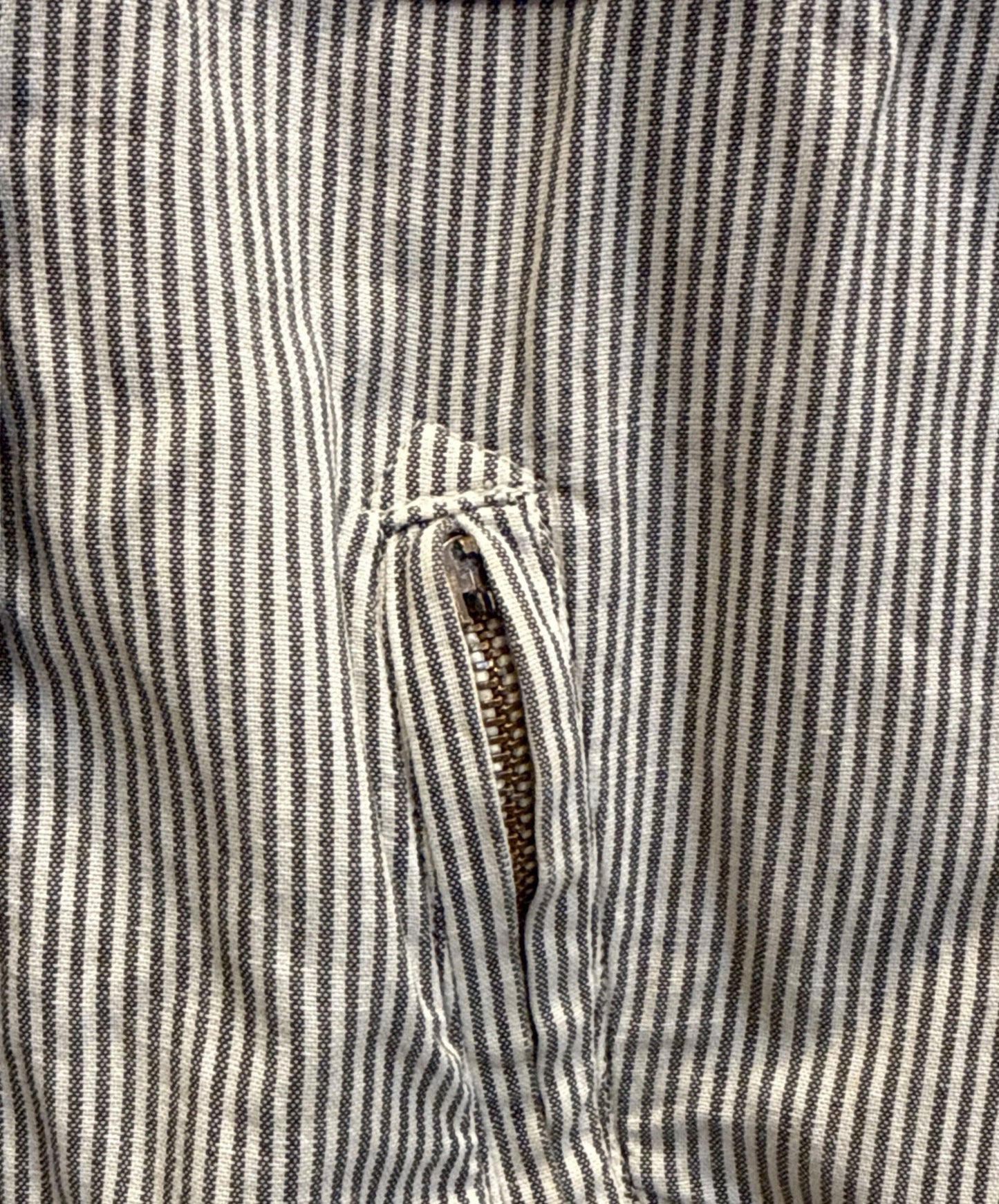[Pre-owned] I.S. ISSEY MIYAKE SPORT Hickory-Striped Hoodie