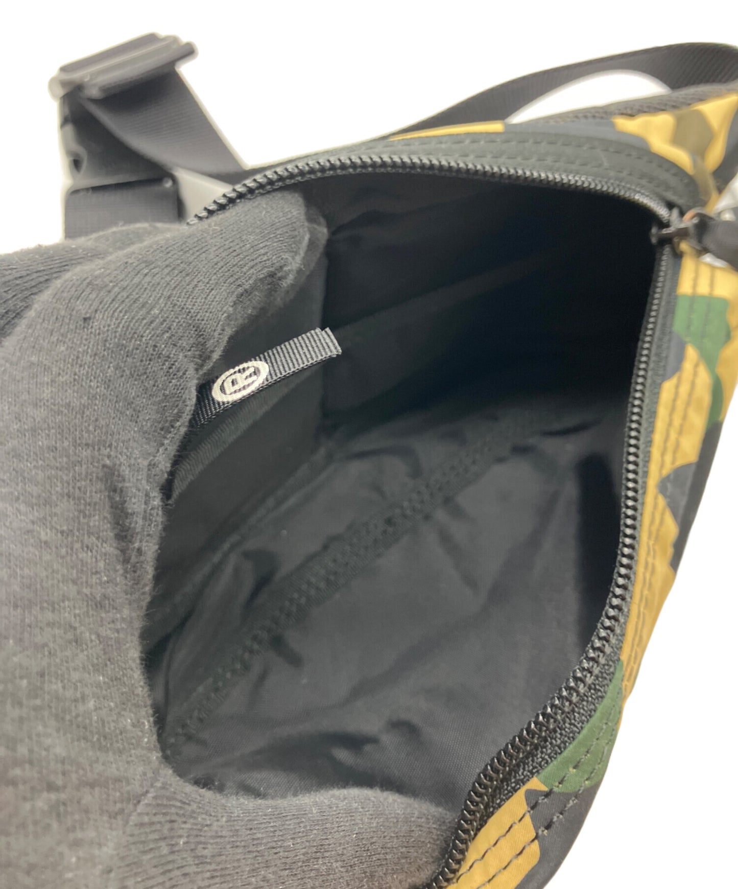 [Pre-owned] A BATHING APE Reflective Waist Pouch