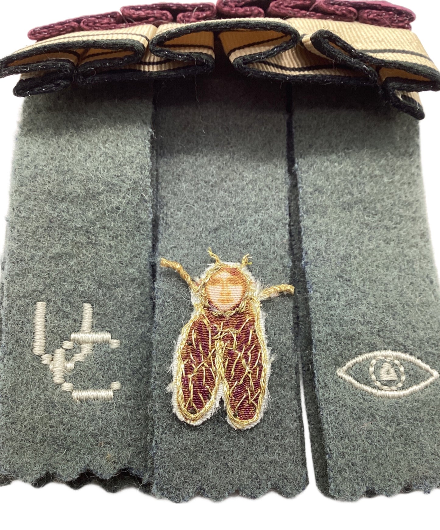 [Pre-owned] UNDERCOVER Appliqué Brooch