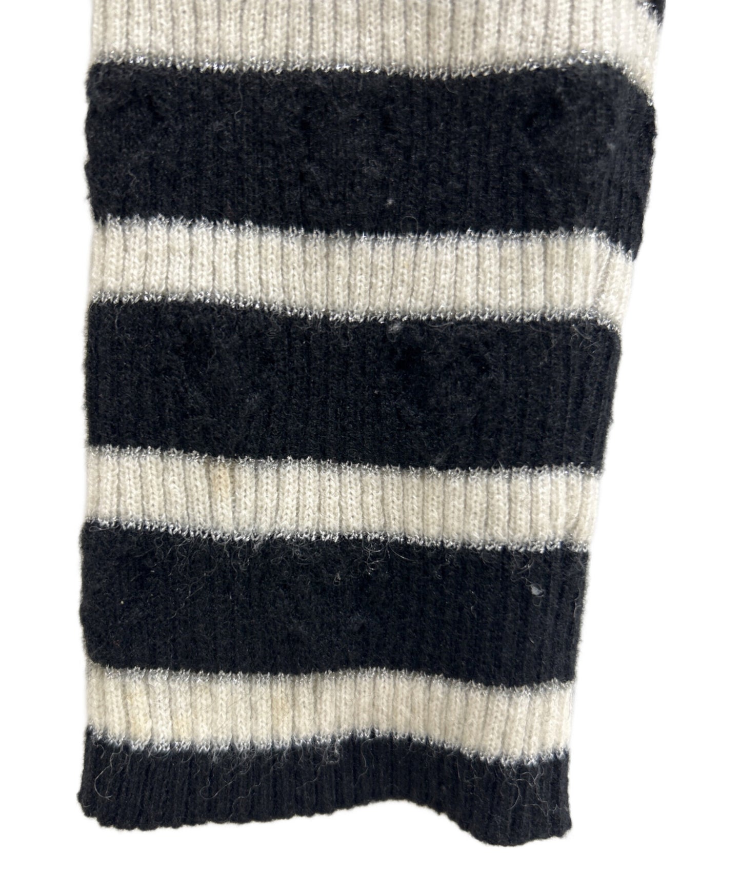 [Pre-owned] CHANEL Coco Border Ensemble Cardigan / Coco Mark / Cashmere / Cashmere Cardigan P73508K10567