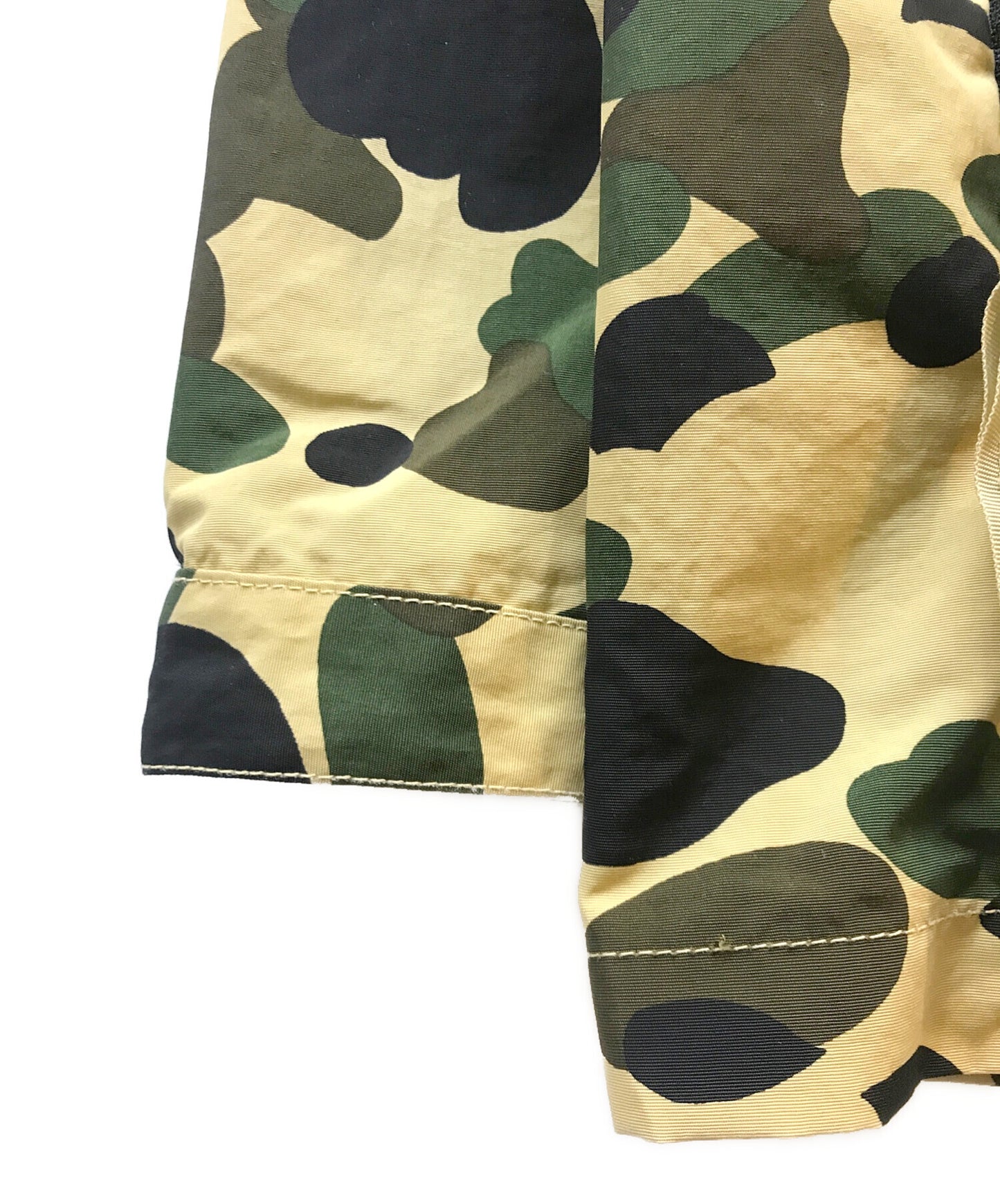 [Pre-owned] A BATHING APE Early First Camo Nylon Jacket