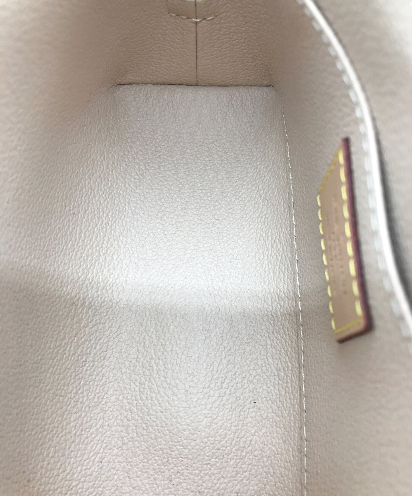 [Pre-owned] LOUIS VUITTON Pochette Cosmetic PM M47515