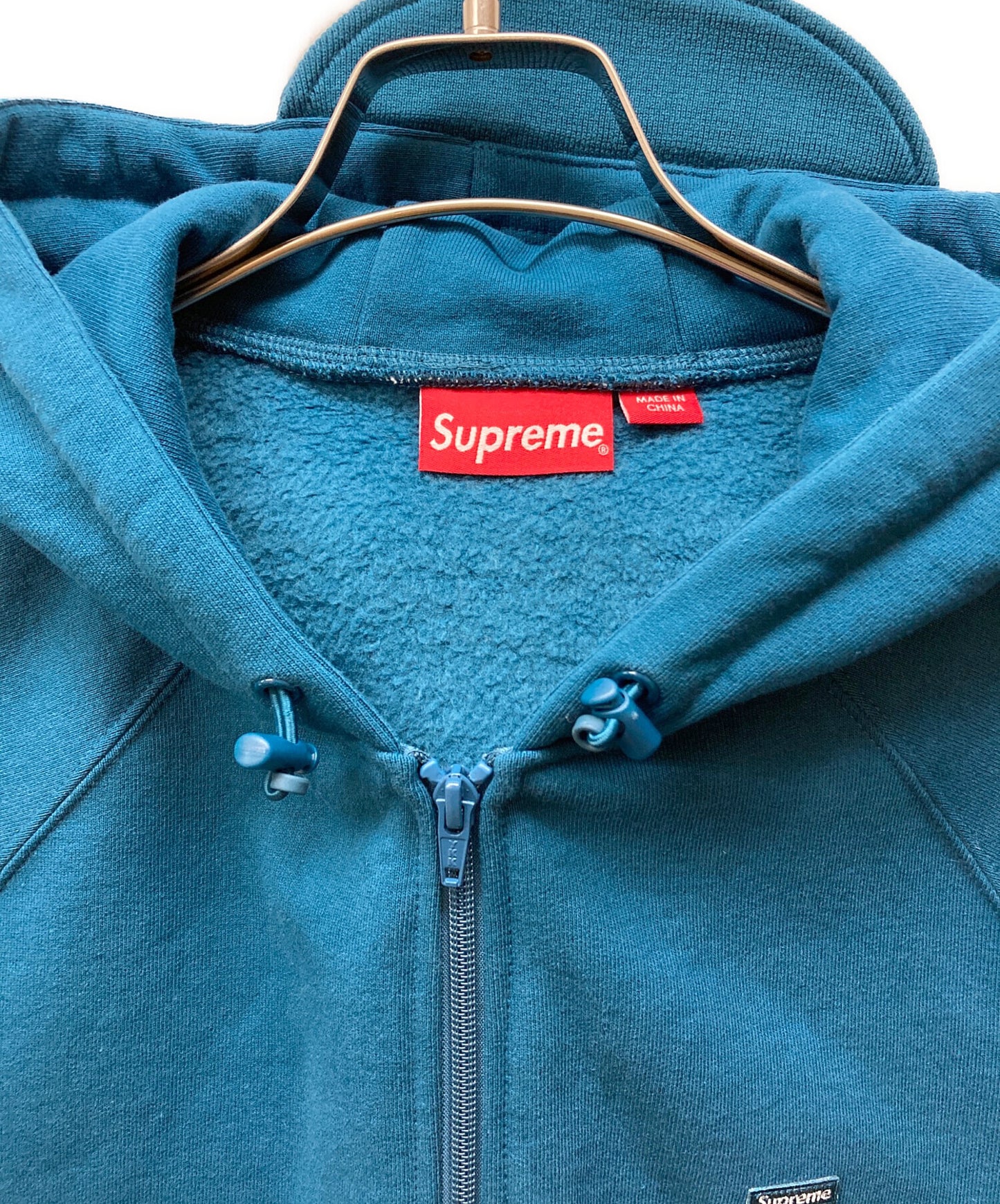 [Pre-owned] SUPREME 22AW BRIM ZIP UP HOODED SWEATSHIRT