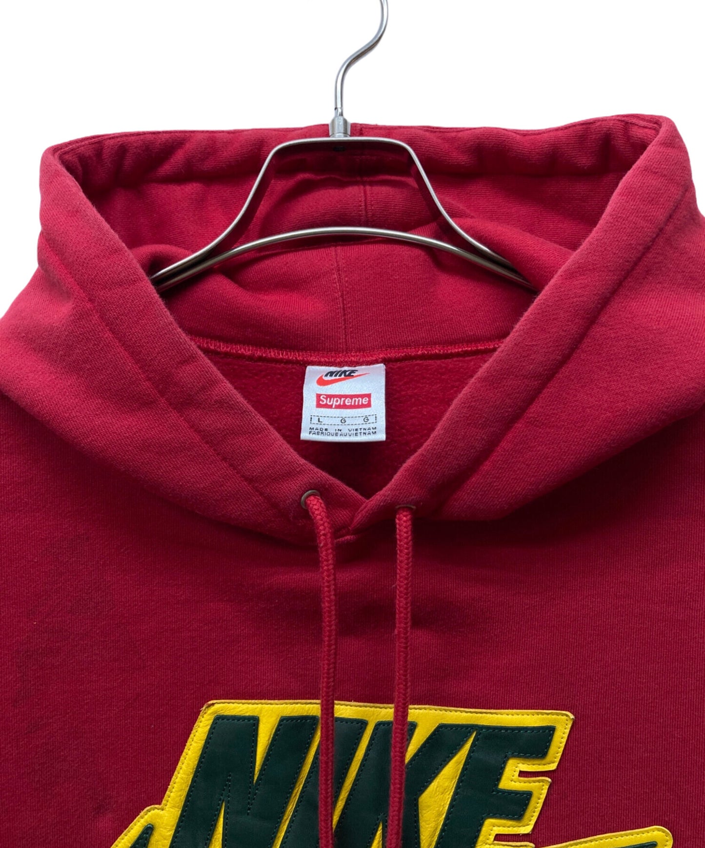[Pre-owned] SUPREME 19FW Leather Applique Hooded Sweatshirt CK6225-687