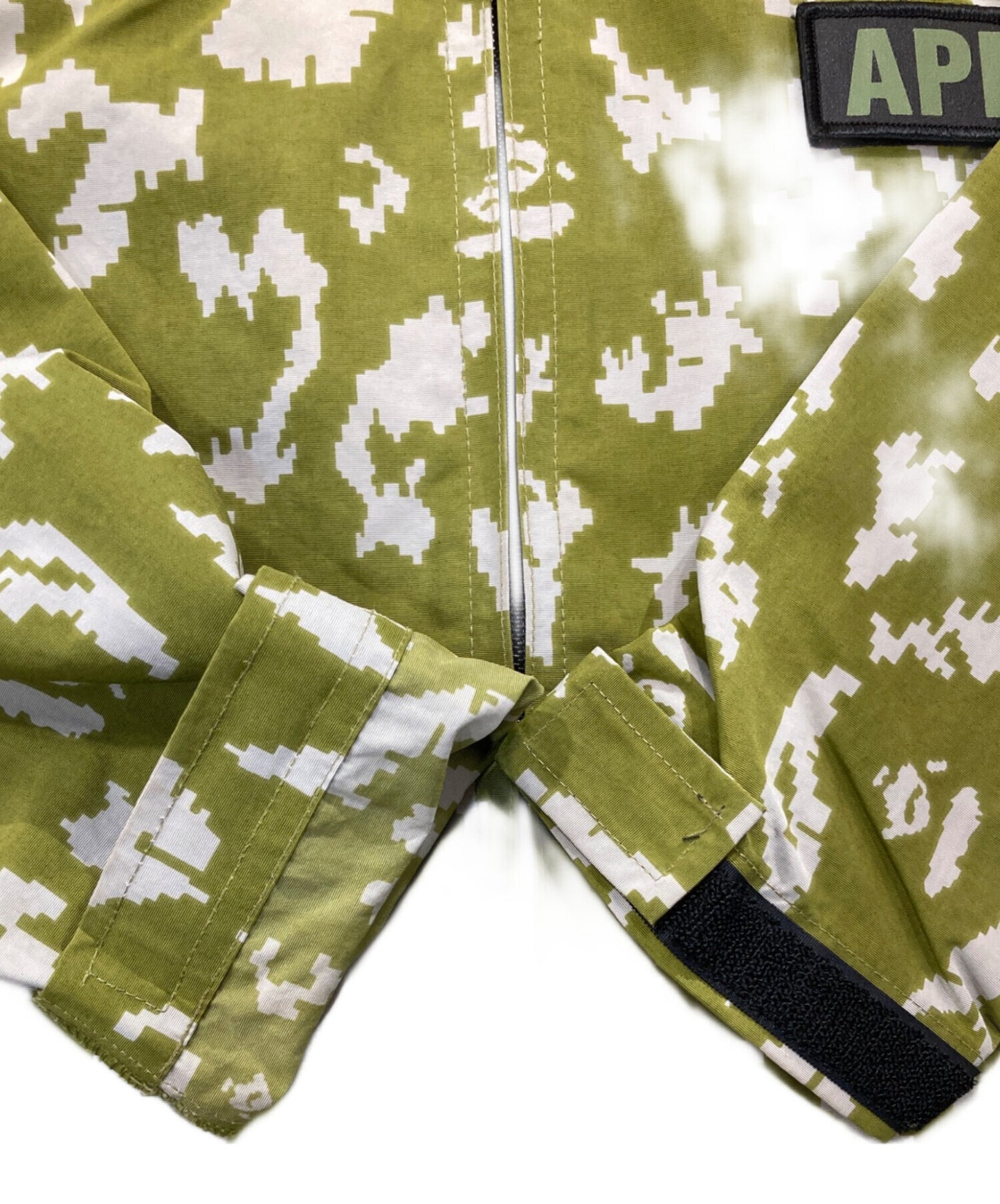 [Pre-owned] A BATHING APE Detachable Digicamo Rain Jacket G006283605