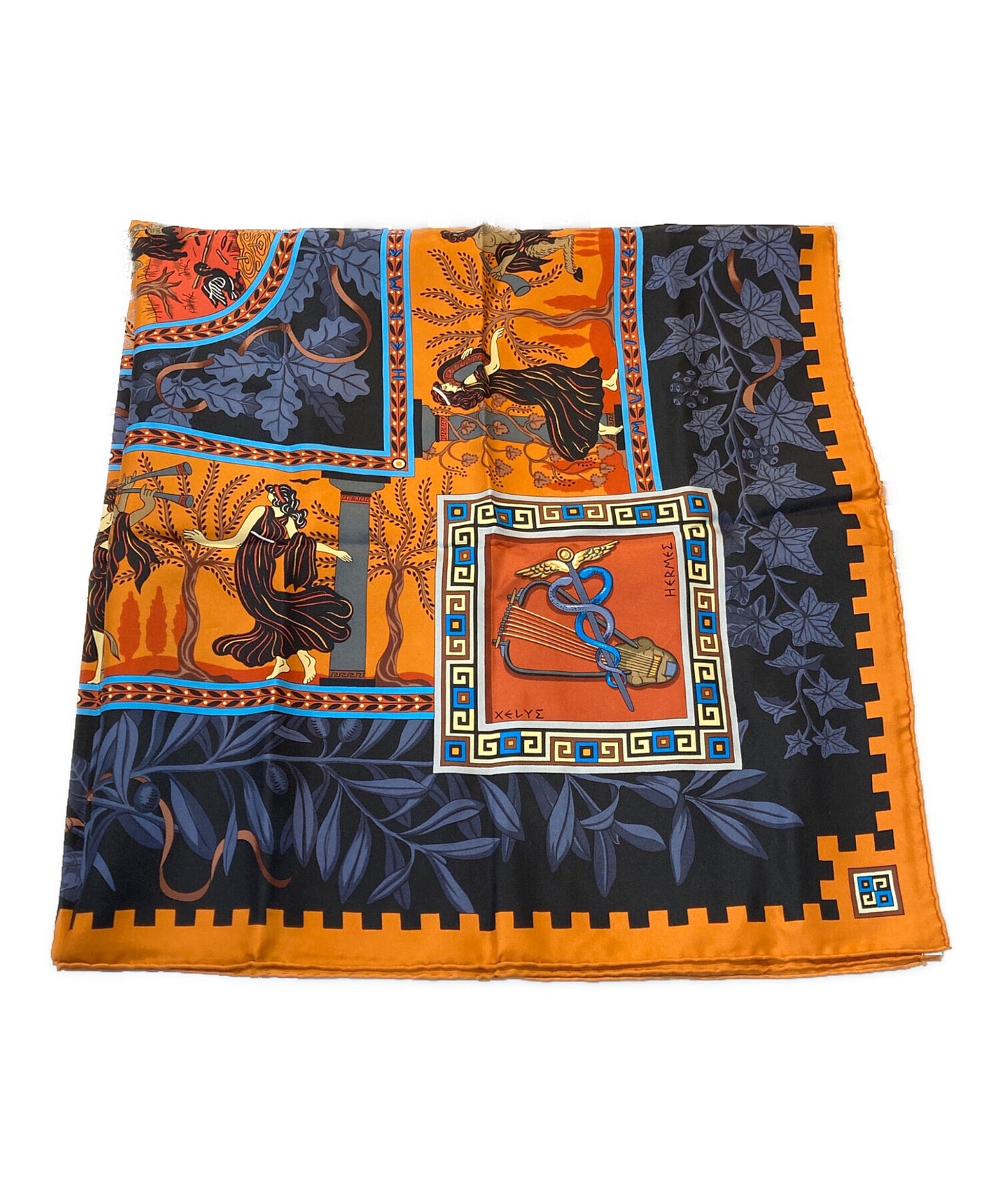 [Pre-owned] HERMES silk scarf