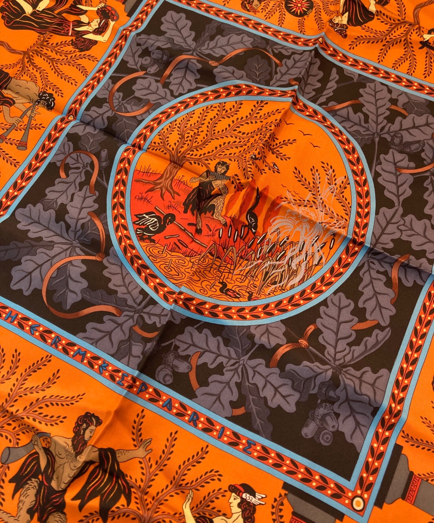 [Pre-owned] HERMES silk scarf