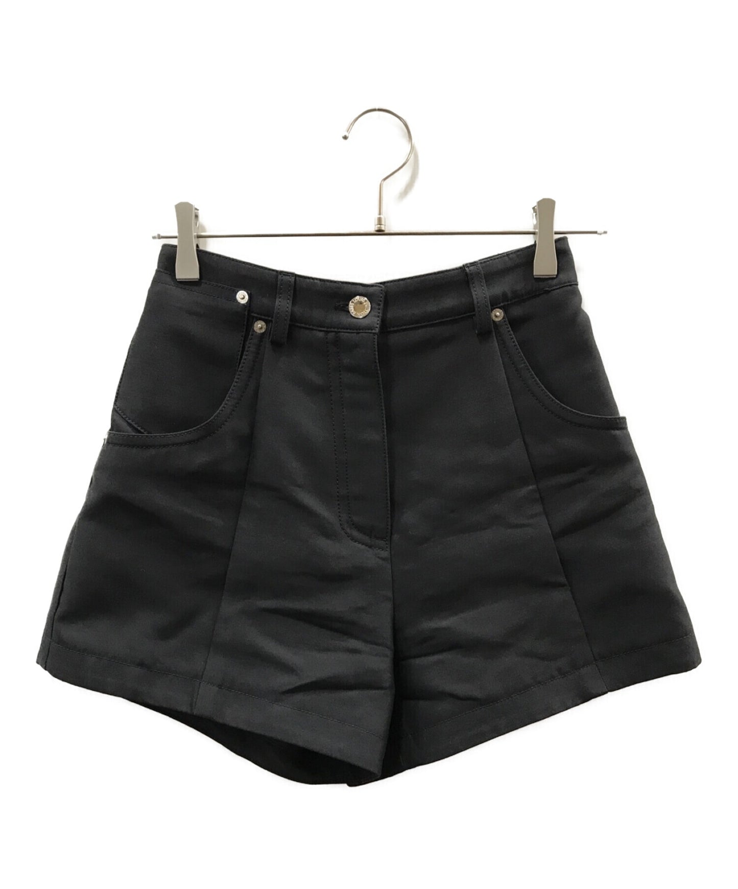 [Pre-owned] LOUIS VUITTON Wool silk shorts RW181A