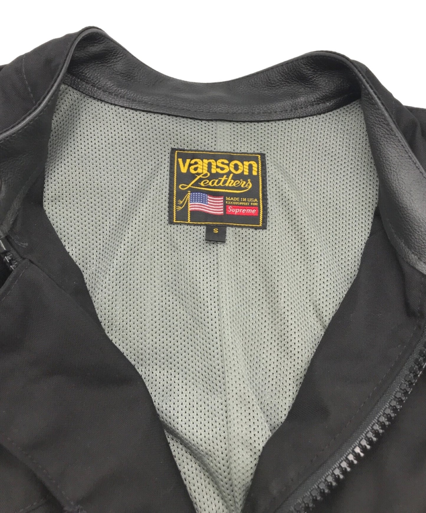 [Pre-owned] SUPREME Cordura Jacket