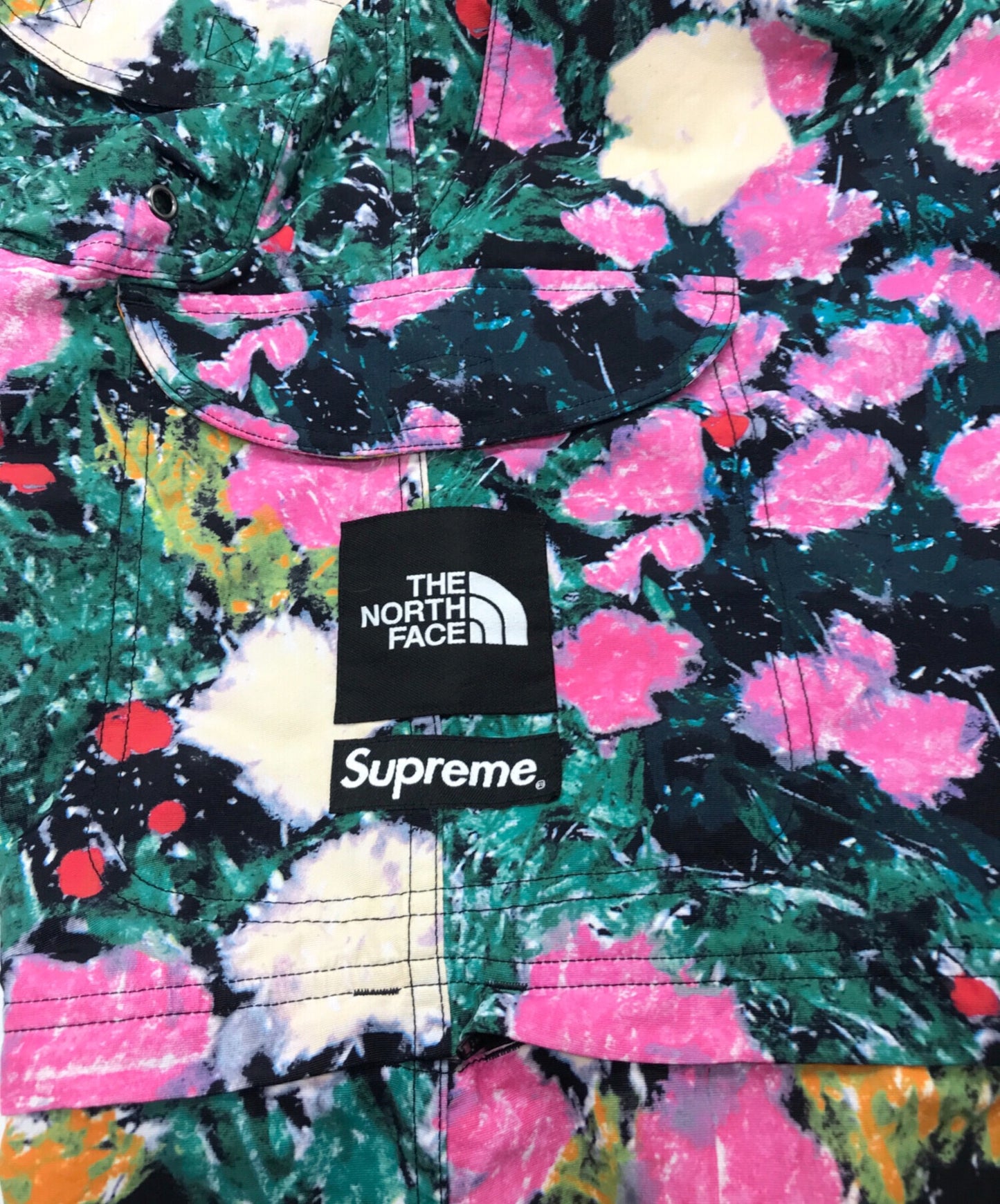 [Pre-owned] SUPREME Trekking Convertible Zip-Off Belted Pant Flowers