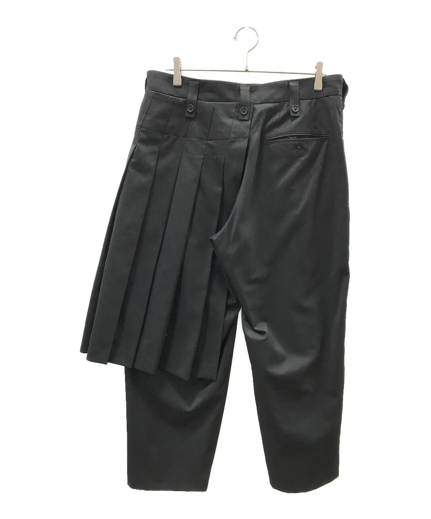 [Pre-owned] s'yte T/W Gabardine Left Side Pleat pants UV-P09-101