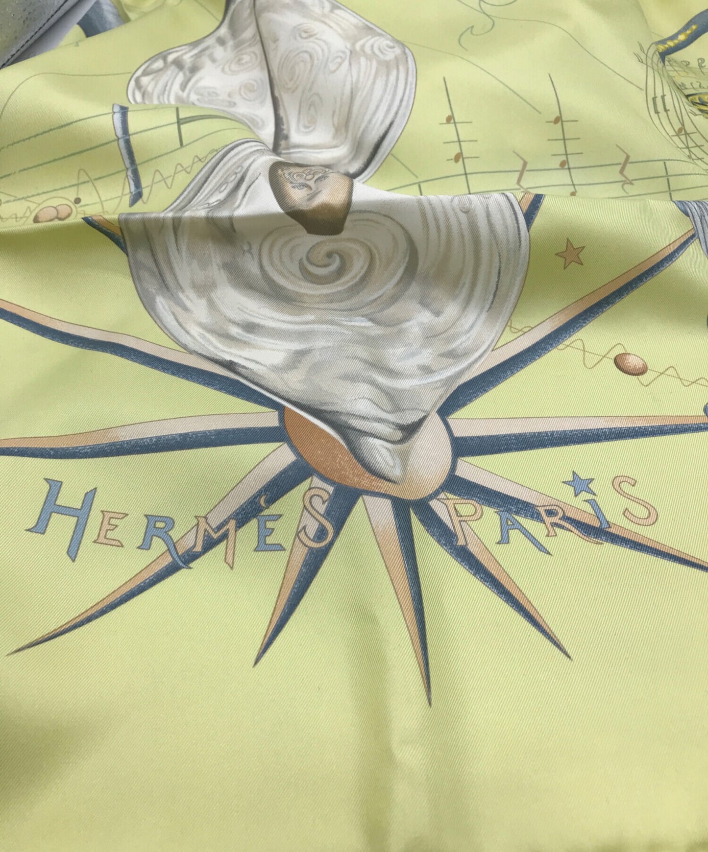 [Pre-owned] HERMES silk scarf