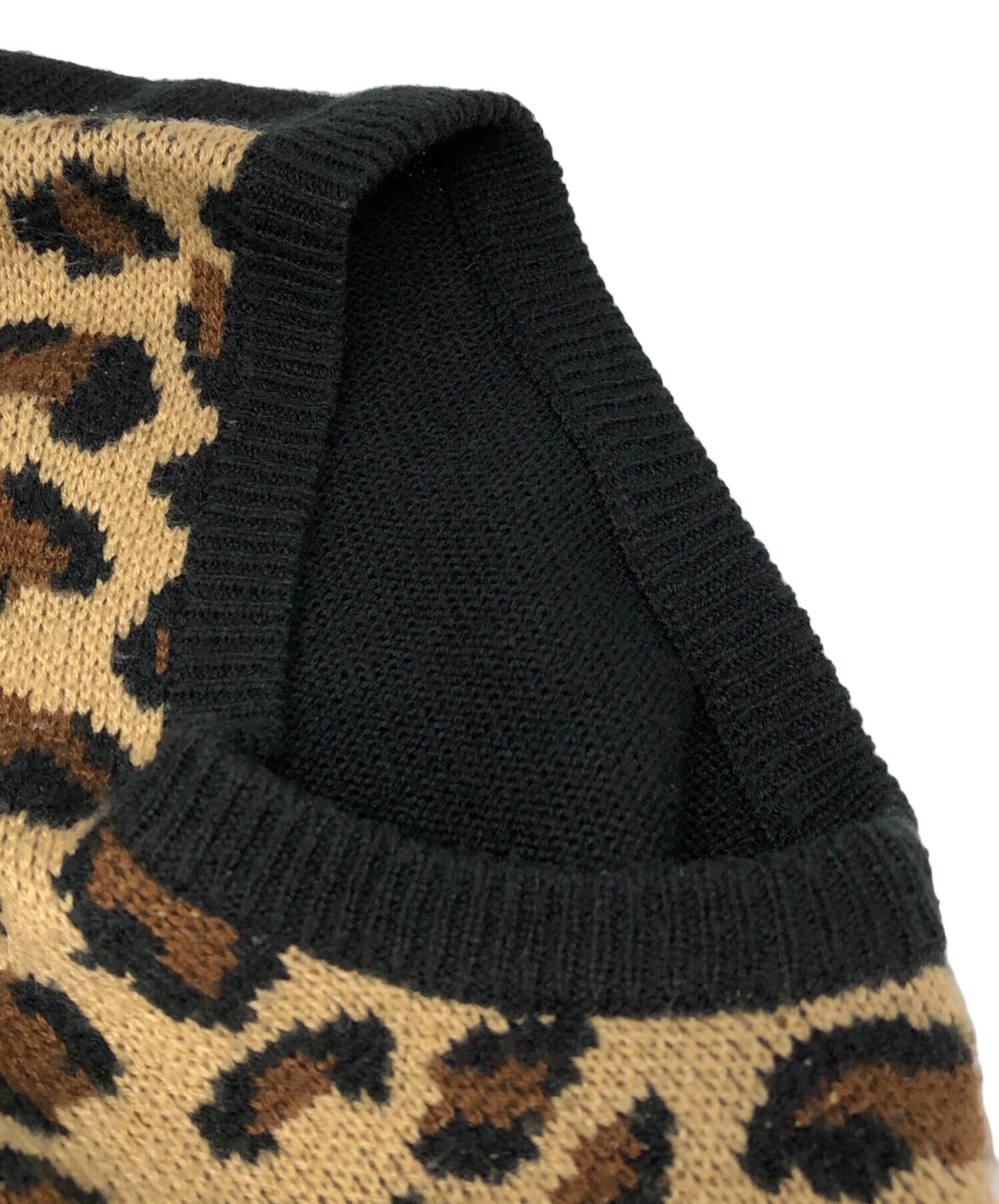 [Pre-owned] SUPREME Leopard Knit Vest