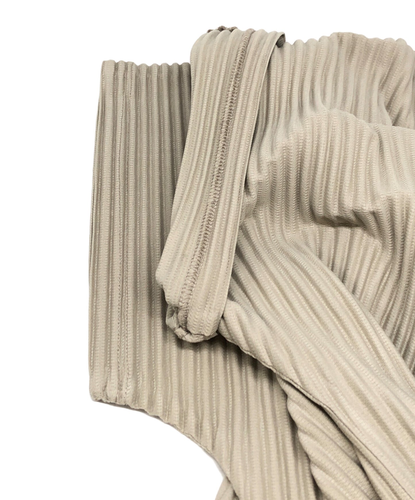 [Pre-owned] HOMME PLISSE ISSEY MIYAKE Short-sleeved pleated cut and sewn hp51jk120