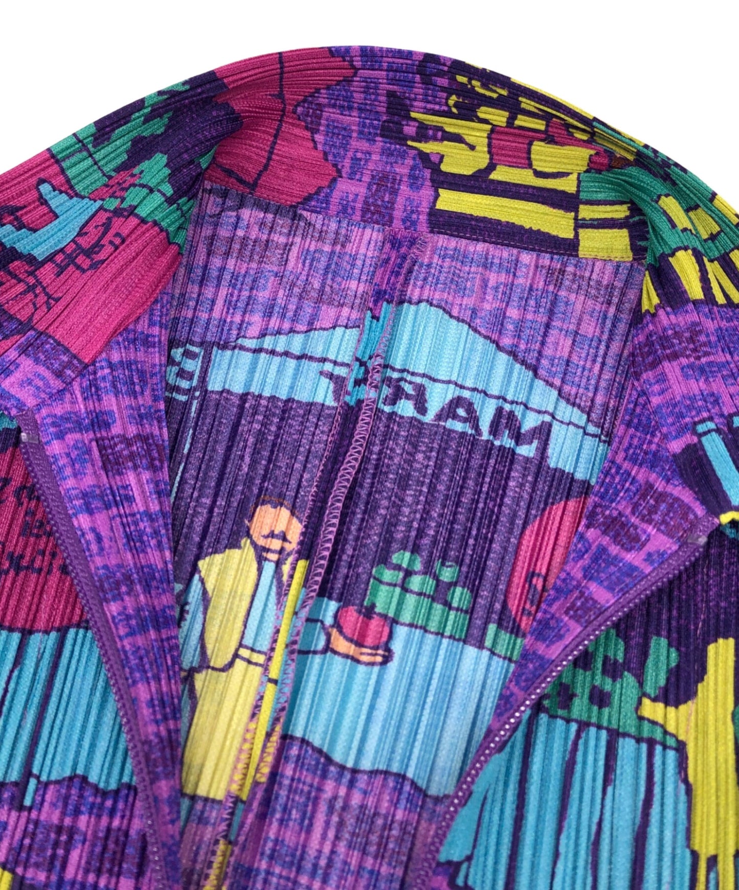 [Pre-owned] PLEATS PLEASE Pleated jacket with all over pattern pp63-jc681