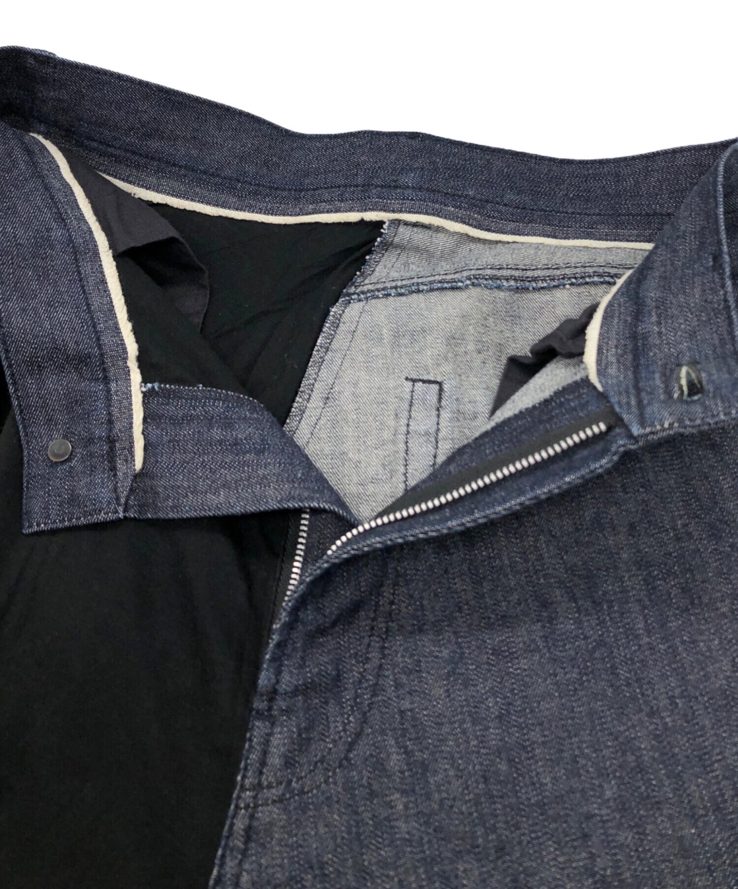 [Pre-owned] YOHJI YAMAMOTO Wide denim pants with a denim cut-out F0-P25-809