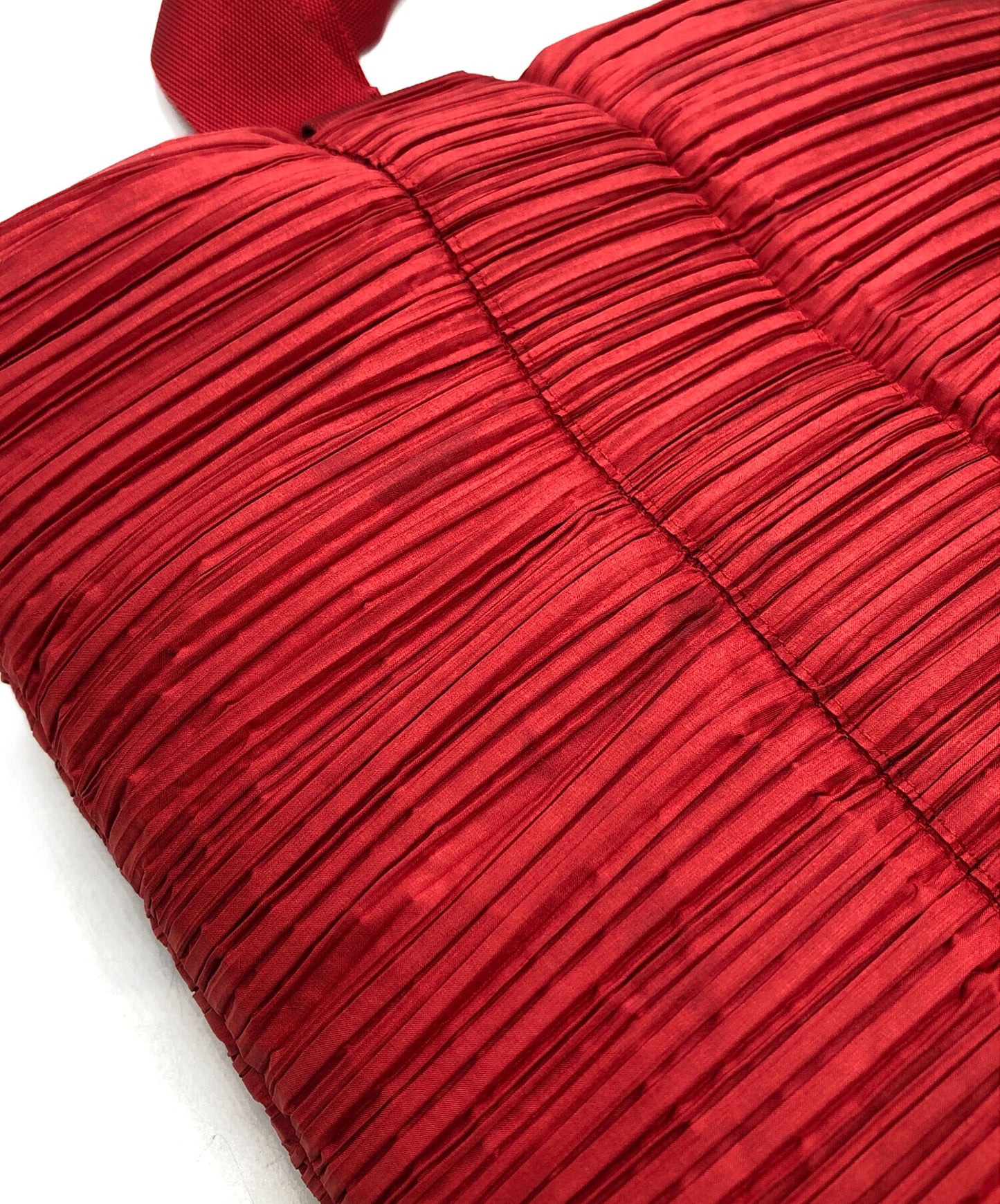 [Pre-owned] PLEATS PLEASE Pleated Tote Bag PP64-AG522