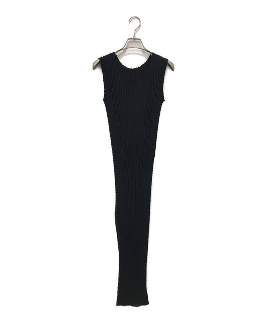 [Pre-owned] ISSEY MIYAKE SPONGY BK/WT Sleeveless dress IM31KH776